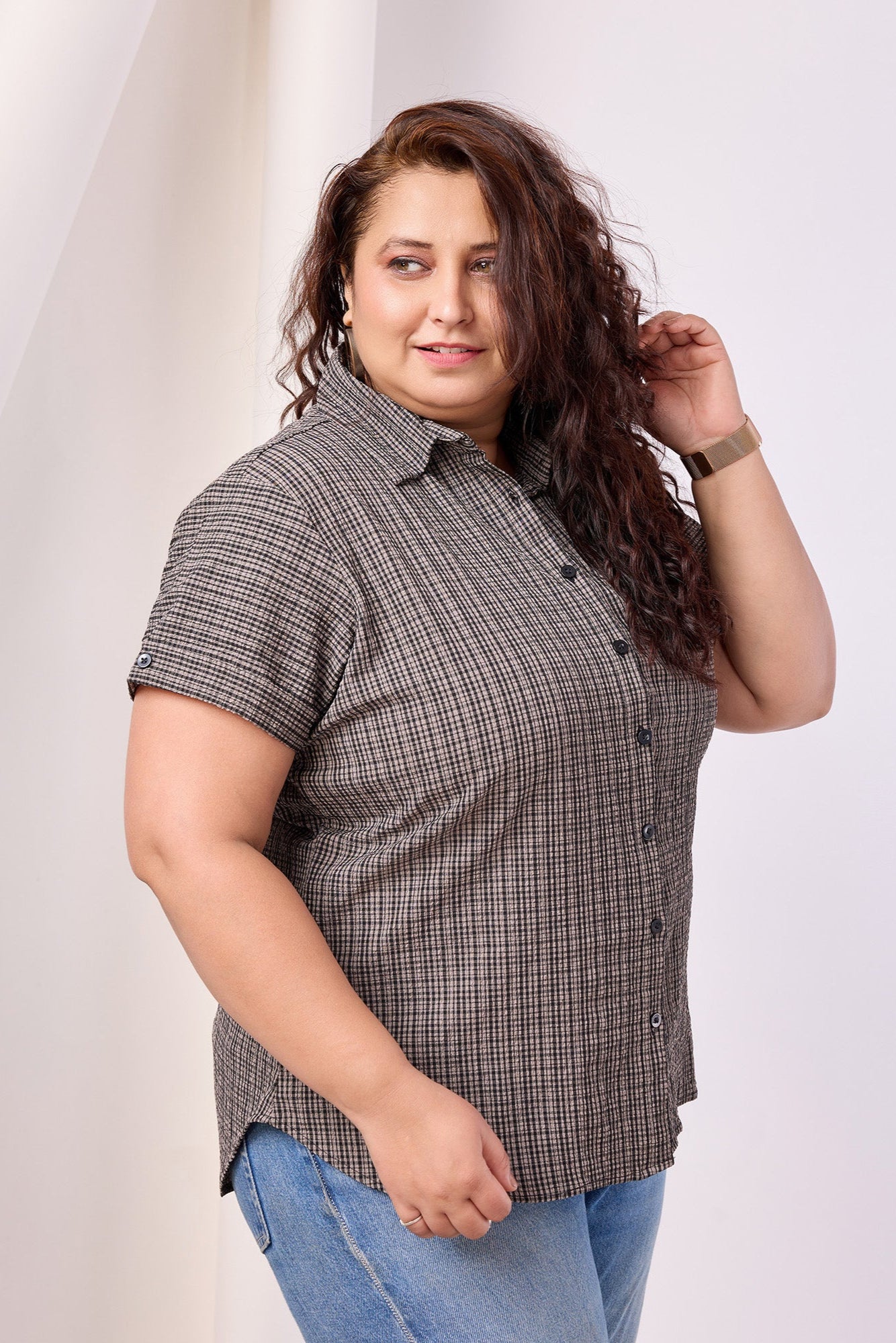 Stylish Half-Sleeve Spread Collar Check Shirt