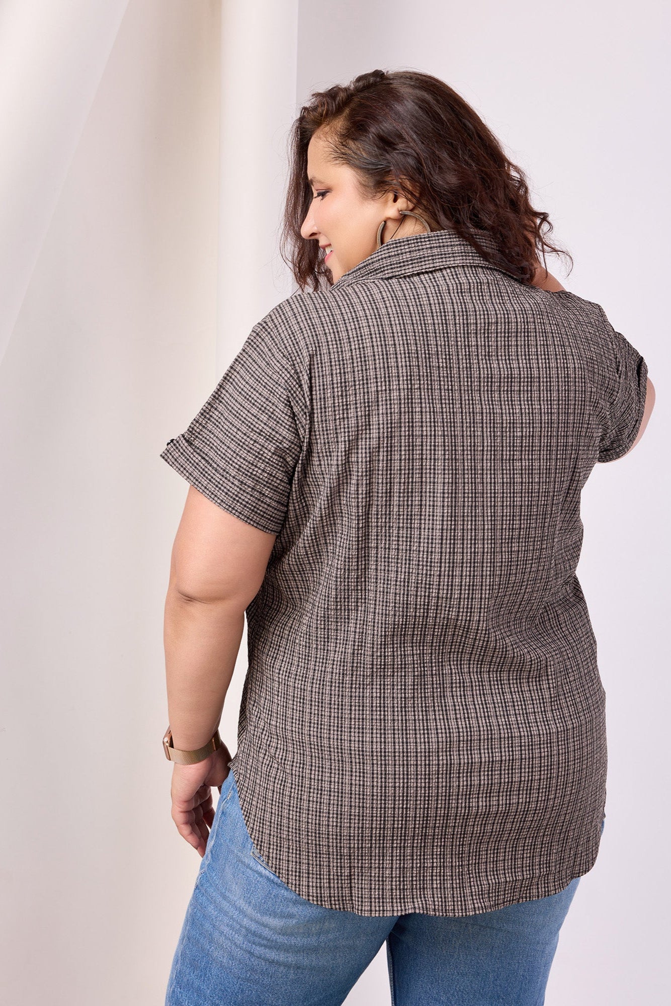 Stylish Half-Sleeve Spread Collar Check Shirt