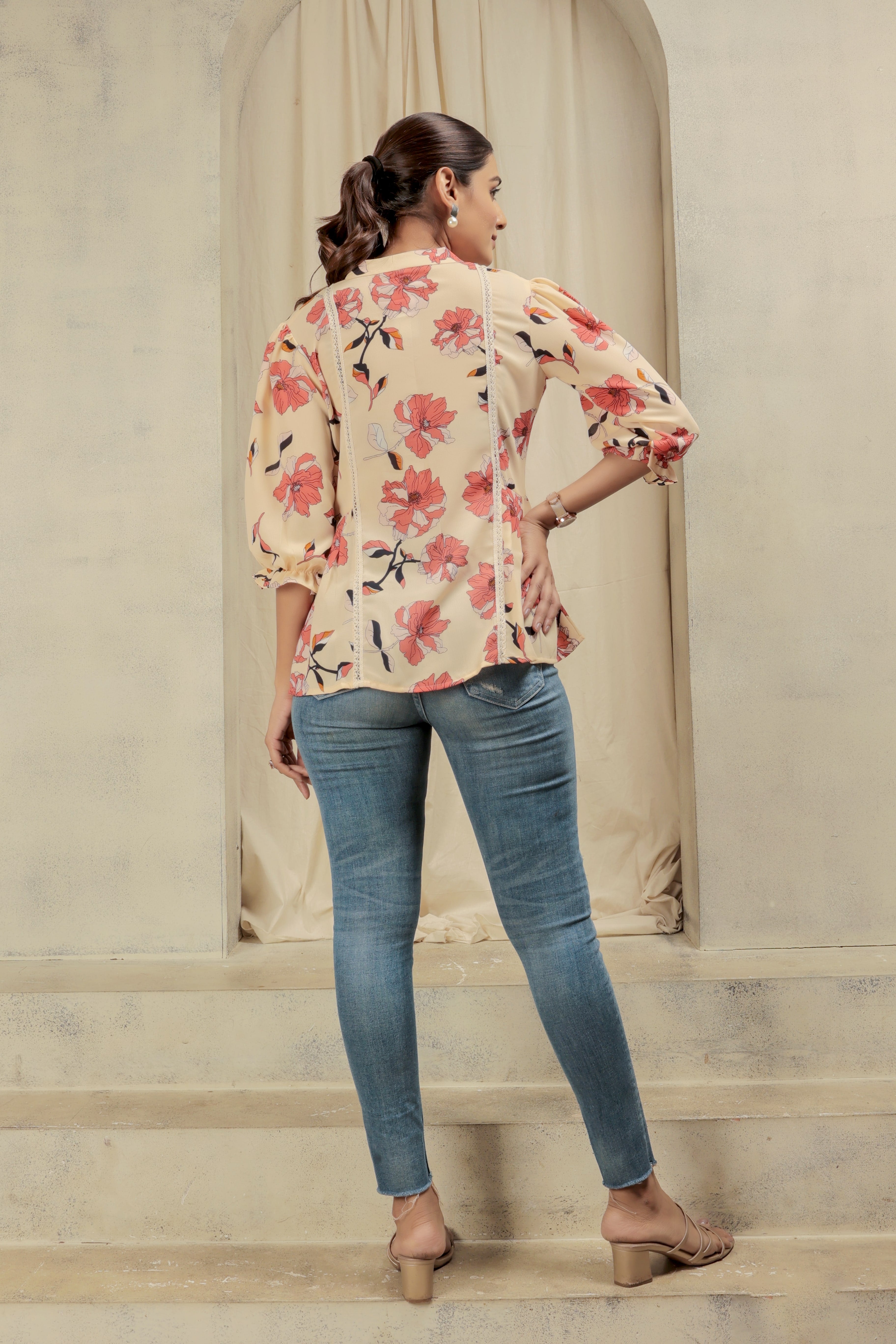 Multicolor Mandarin Relax Top
