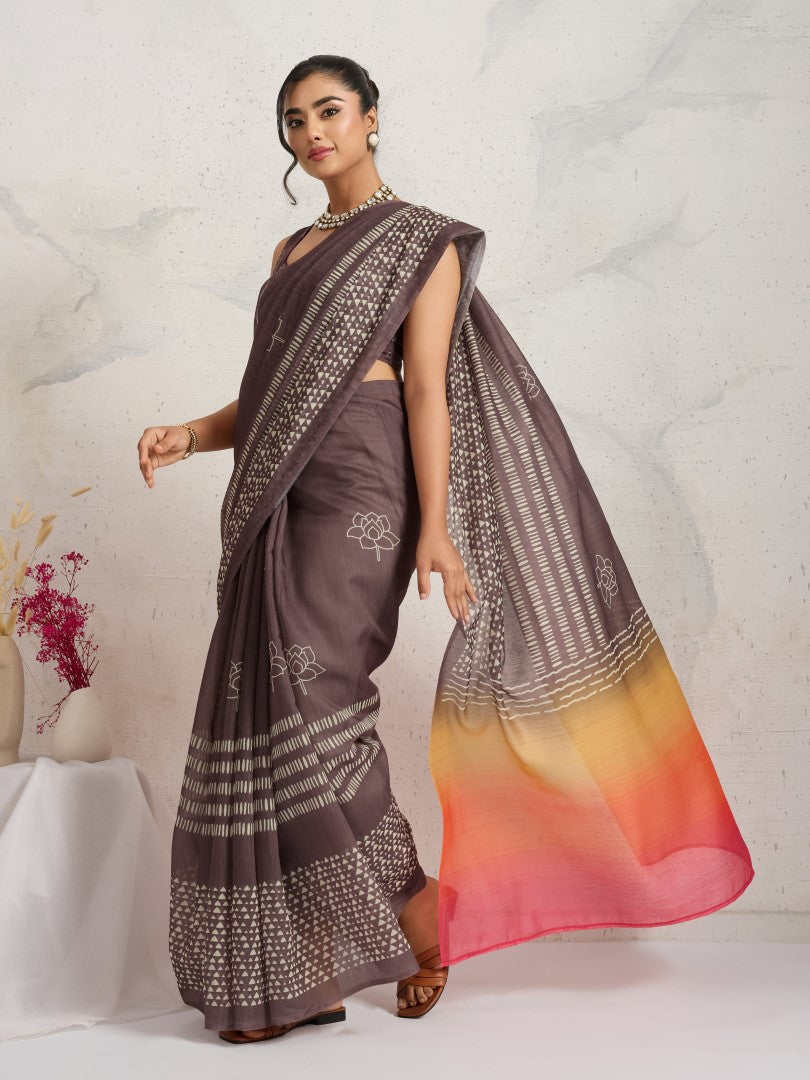Brown Geometric Printed Cotton Blend Saree
