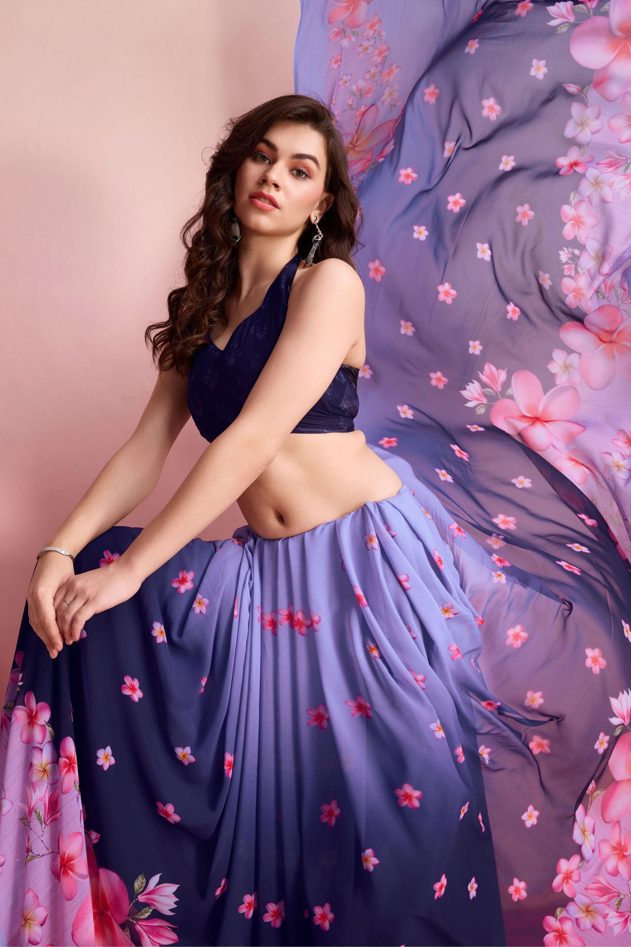 RACHNA Floral Prints Weightless Georgette  Saree