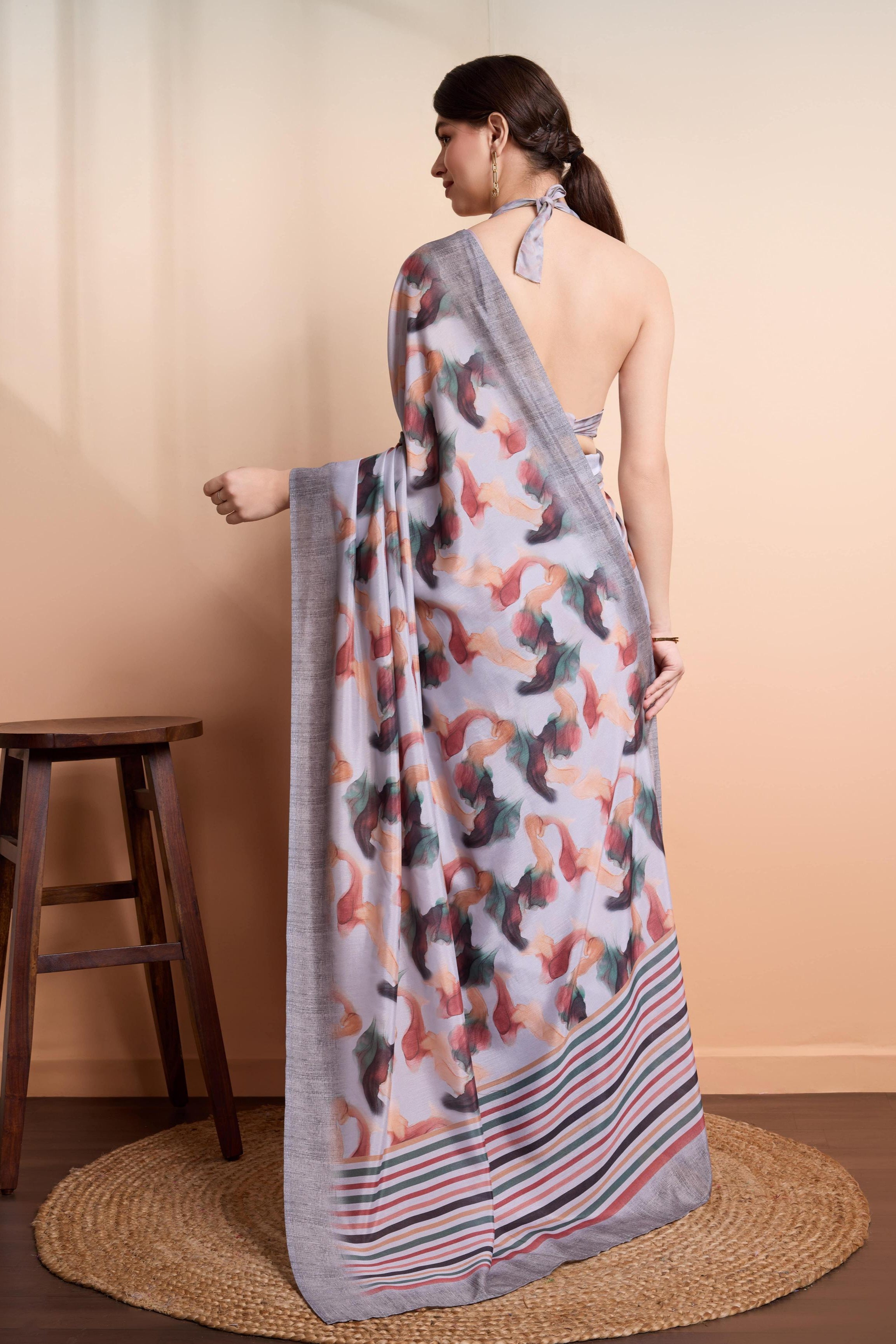 RACHNA Digital Abstract Printed  Saree