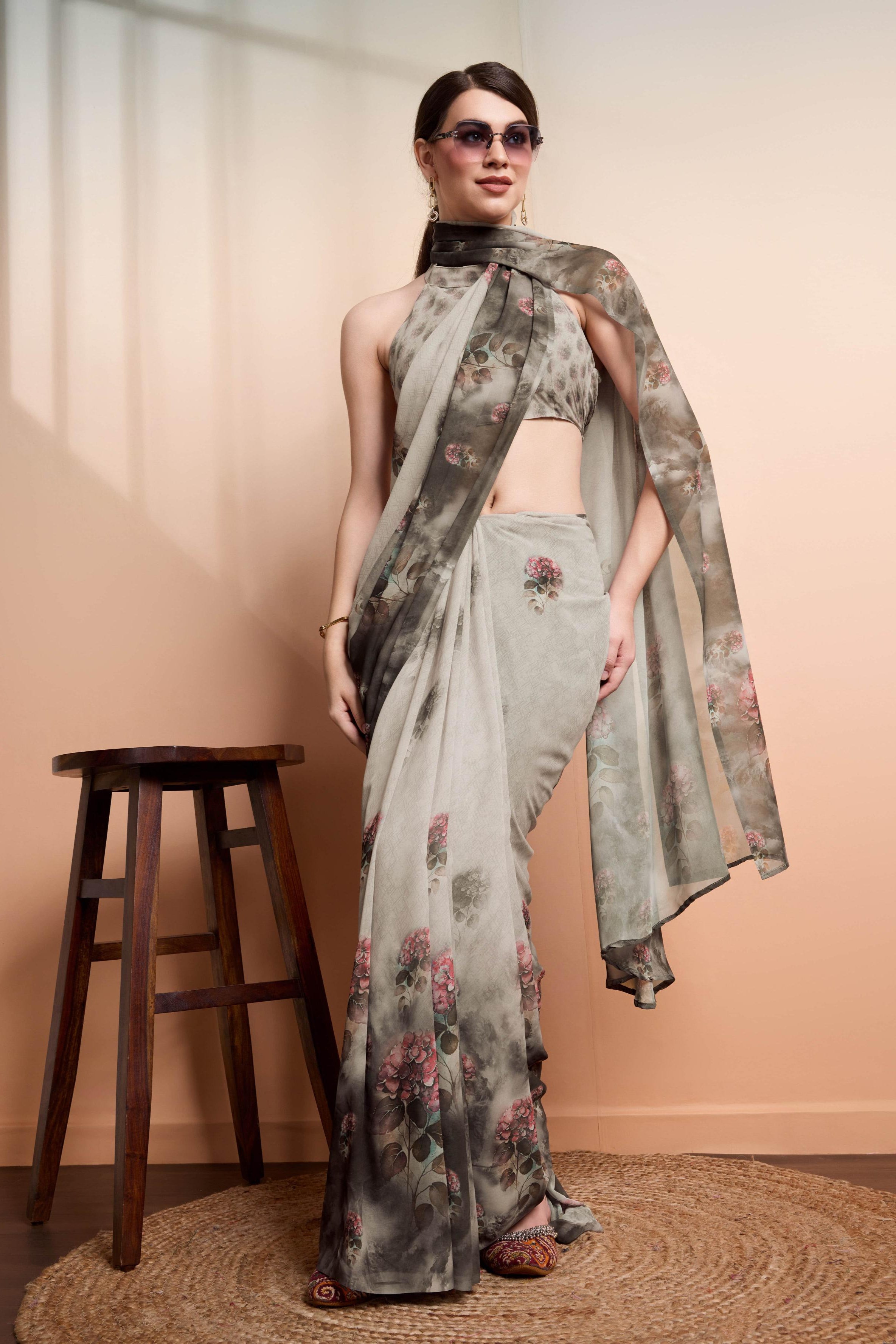 RACHNA Floral Pure Georgette  Ready to Wear Saree