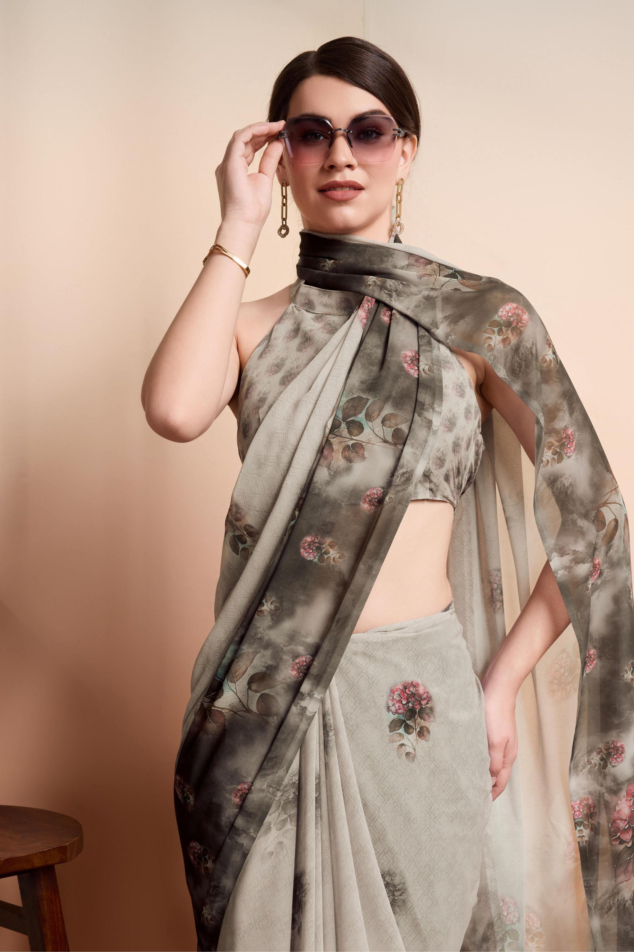 RACHNA Floral Pure Georgette  Ready to Wear Saree