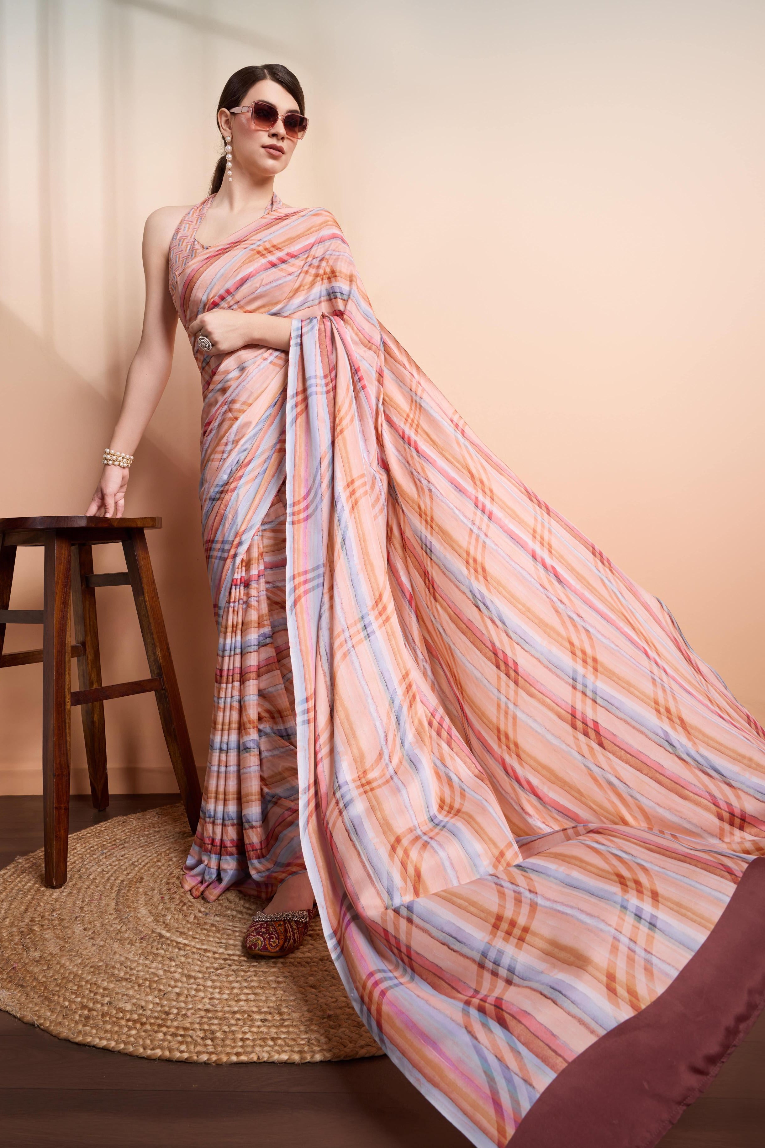 RACHNA Striped Printed  Saree