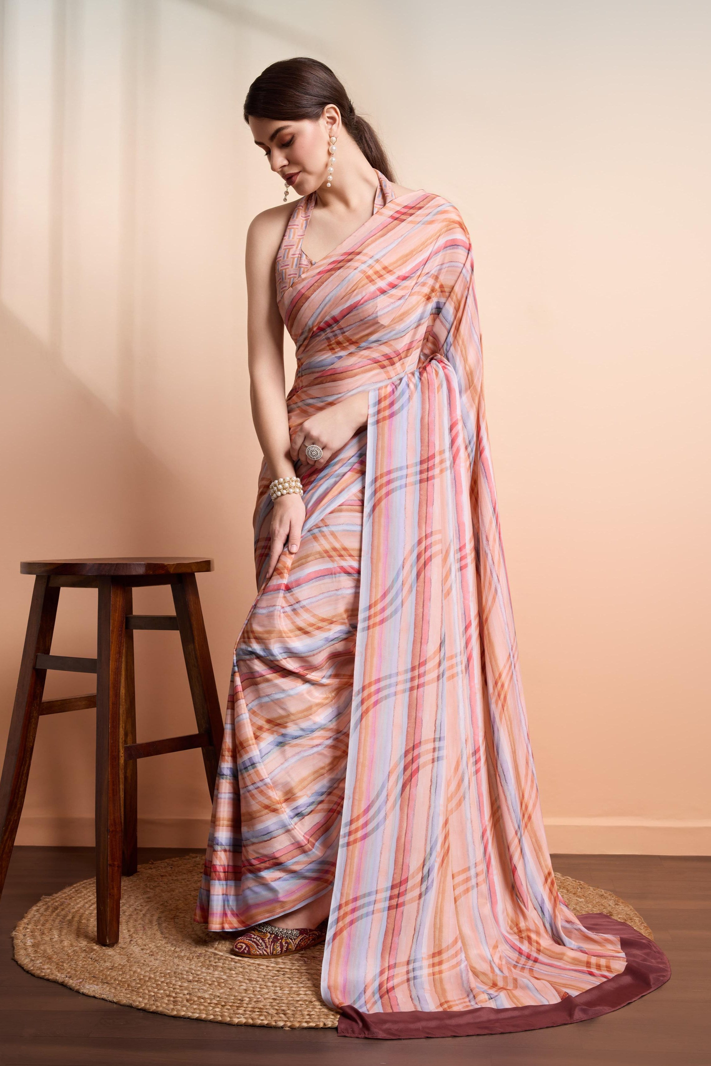 RACHNA Striped Printed  Saree