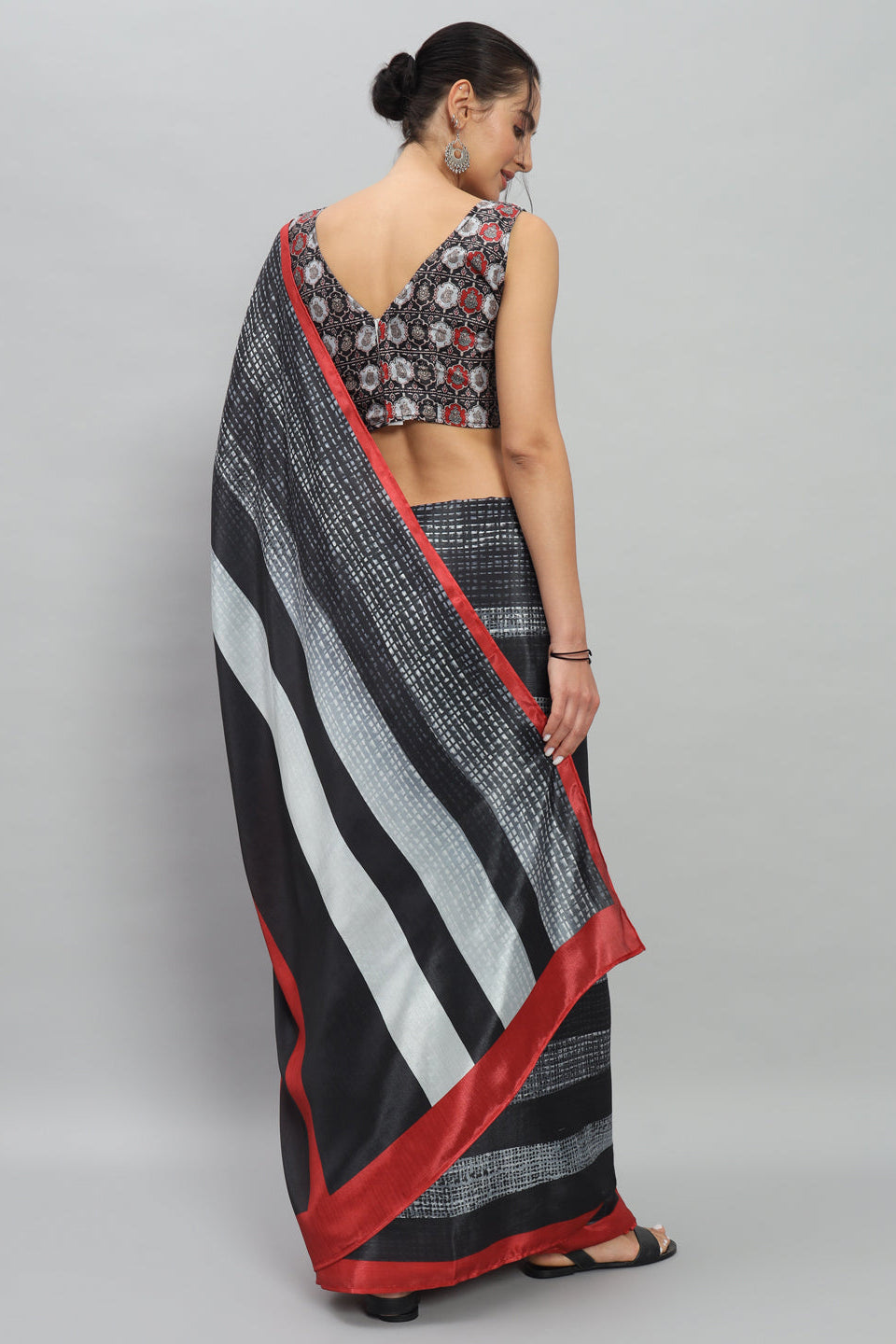 PURE DIGITAL ABSTRACT STRIPED SAREE