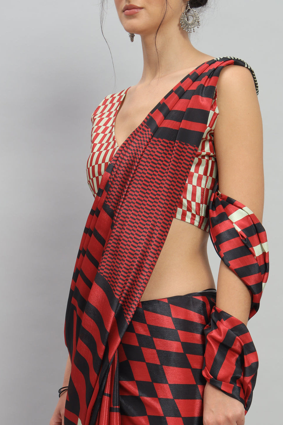 PURE DIGITAL ABSTRACT PRINTED SAREE