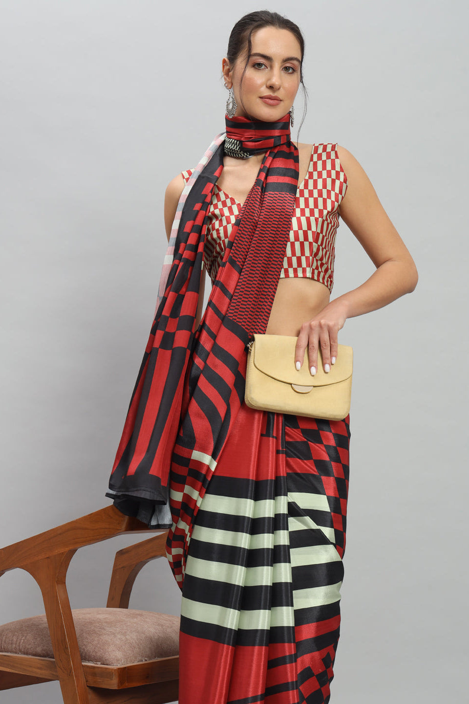 PURE DIGITAL ABSTRACT PRINTED SAREE