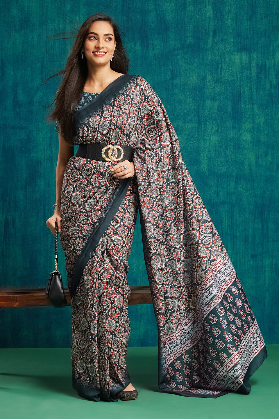 RACHNA Women Ajrak Ready To Wear Pocket Saree
