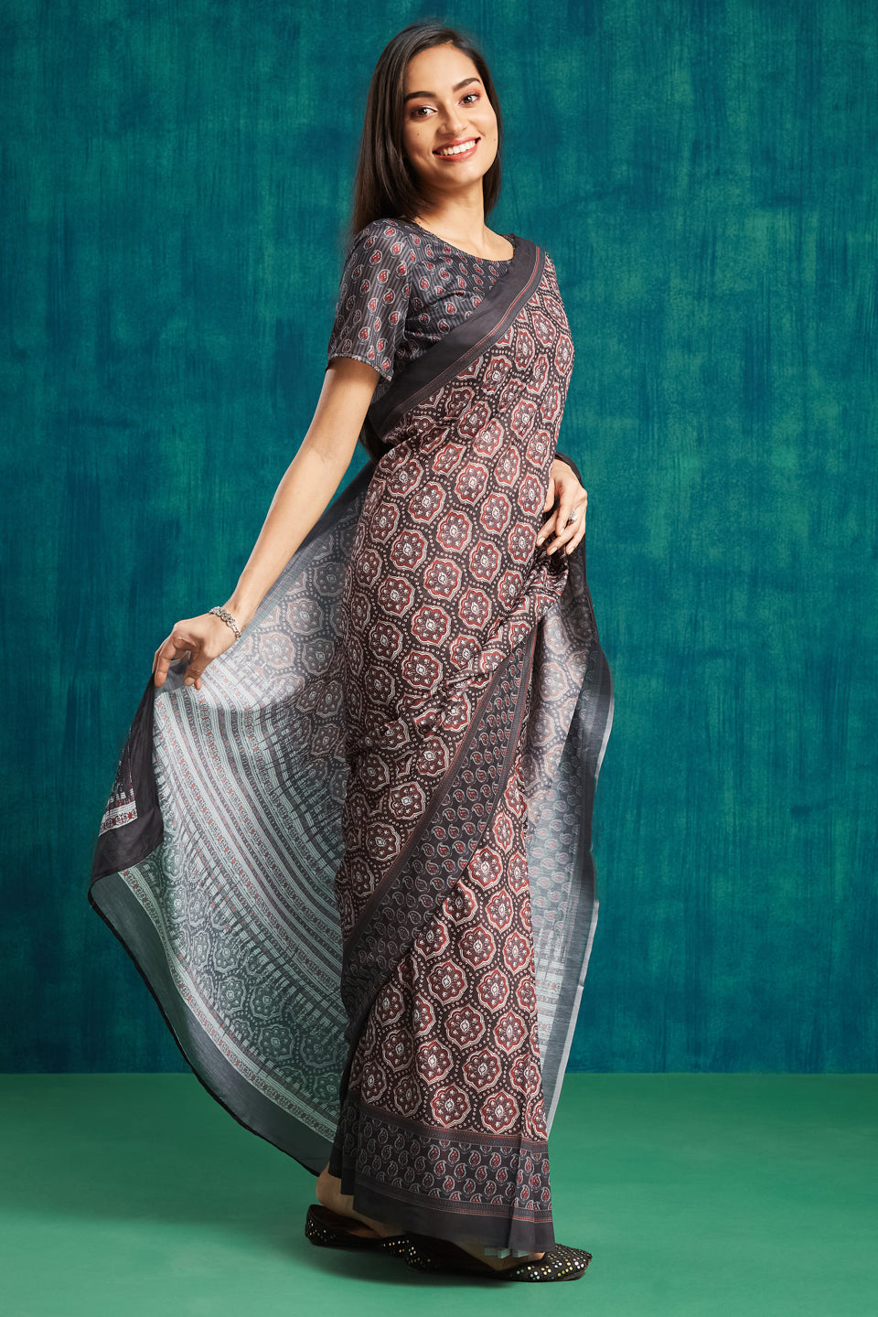 Ajrakh Prints Muslin Cotton Ready To Wear Pocket Saree