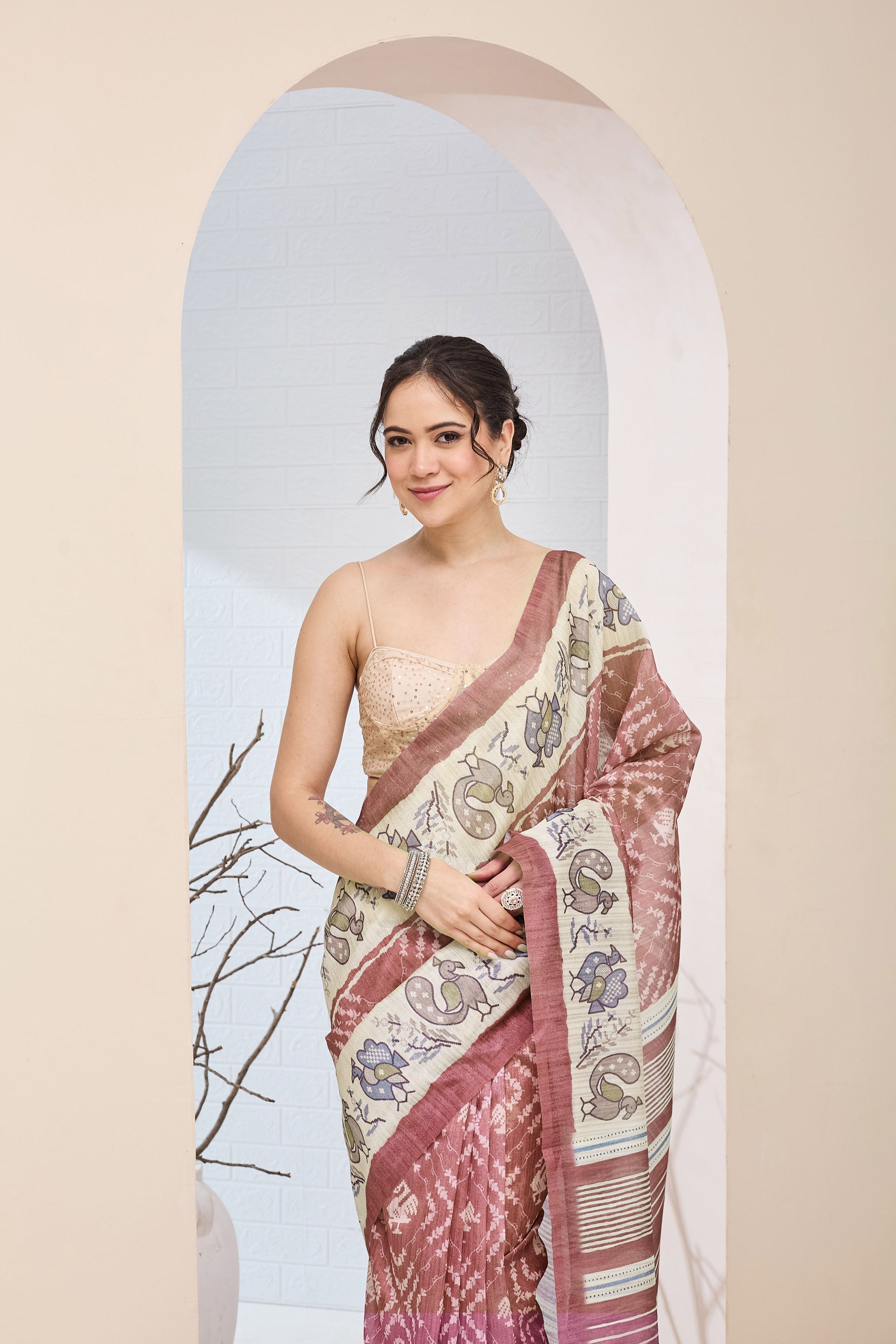 Pink Geometric Printed Silk Blend Ready To Wear Saree