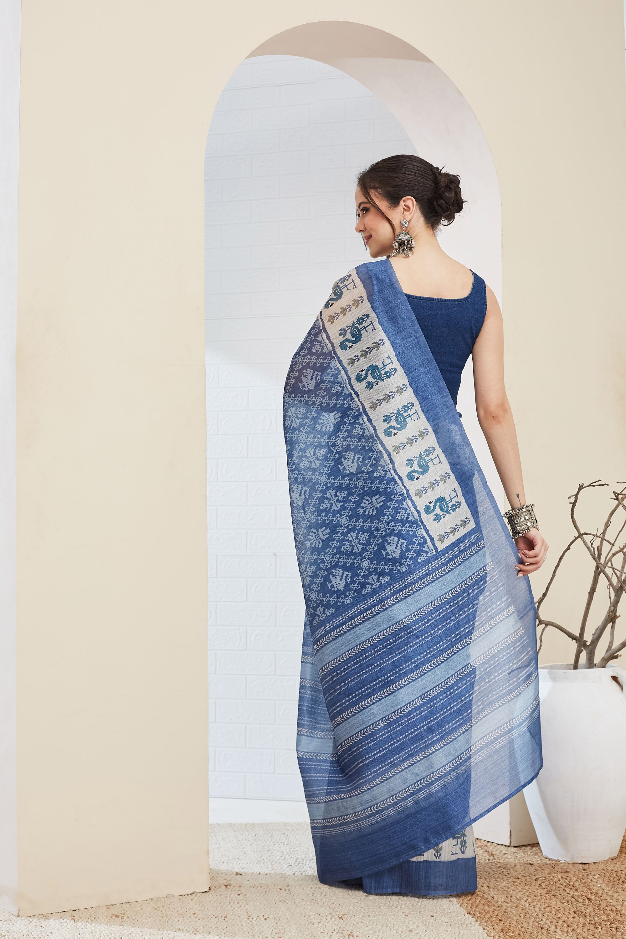 Blue Geometric Printed Silk Blend Ready To Wear Saree