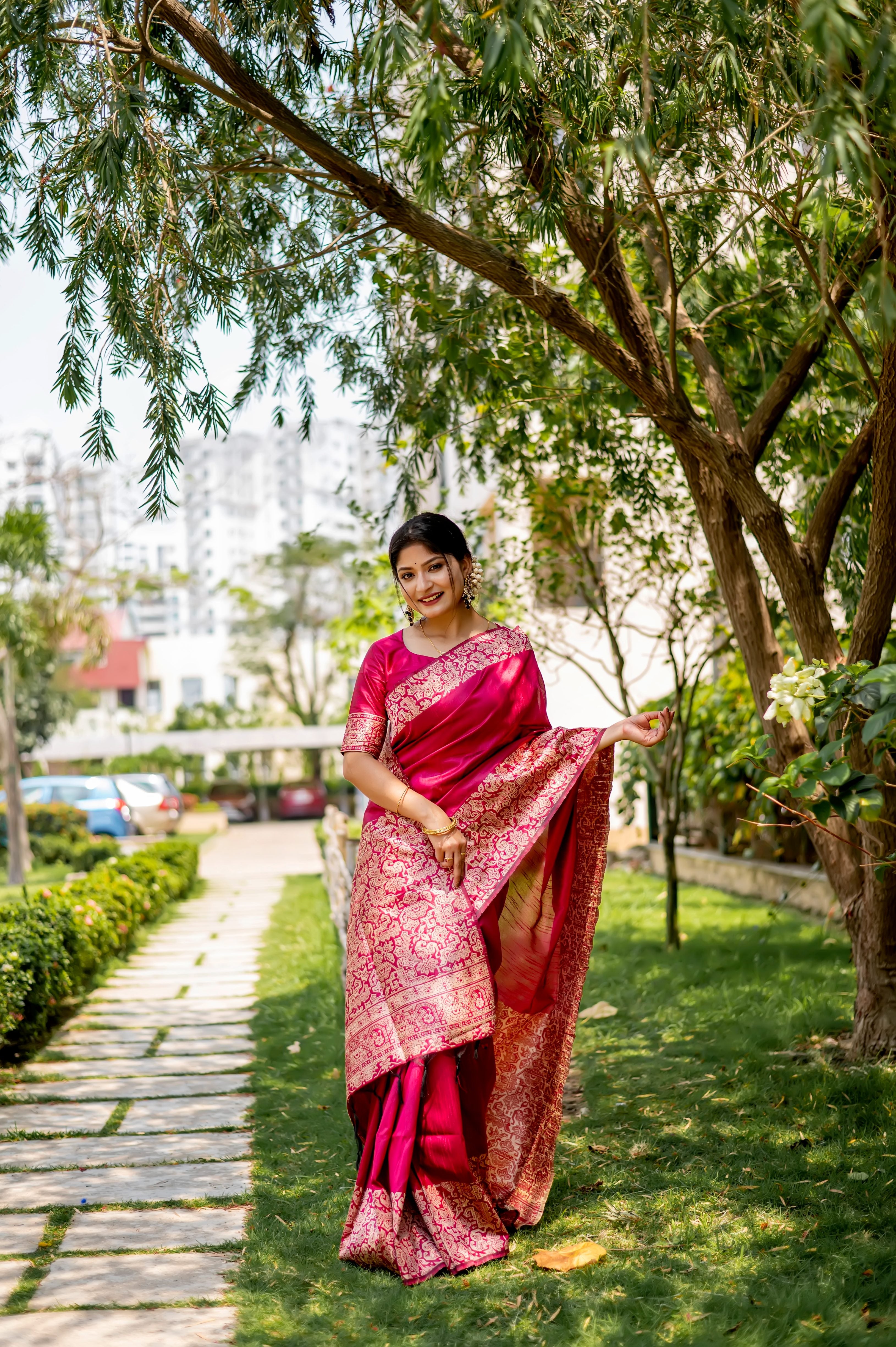 Pink Color Handloom Raw Silk Traditional Saree