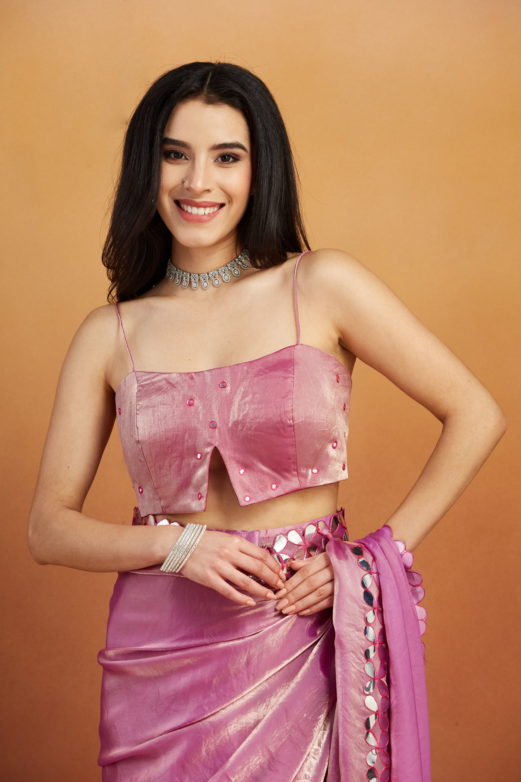 Ari Glass Designer Lace Work Shiney Glass Tissue Saree