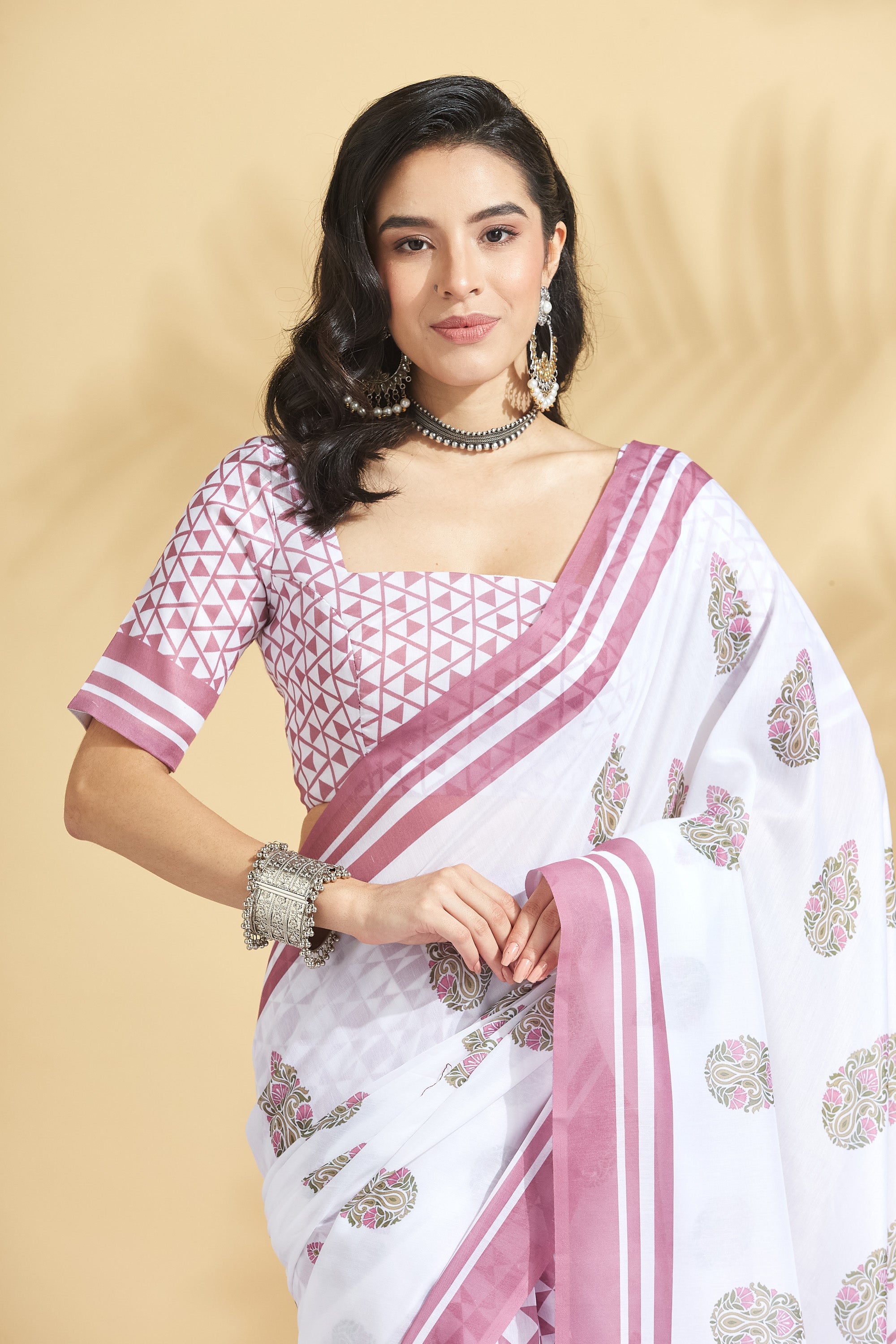 Digital Mulmul Soft White Digital Prints Mulmul Saree