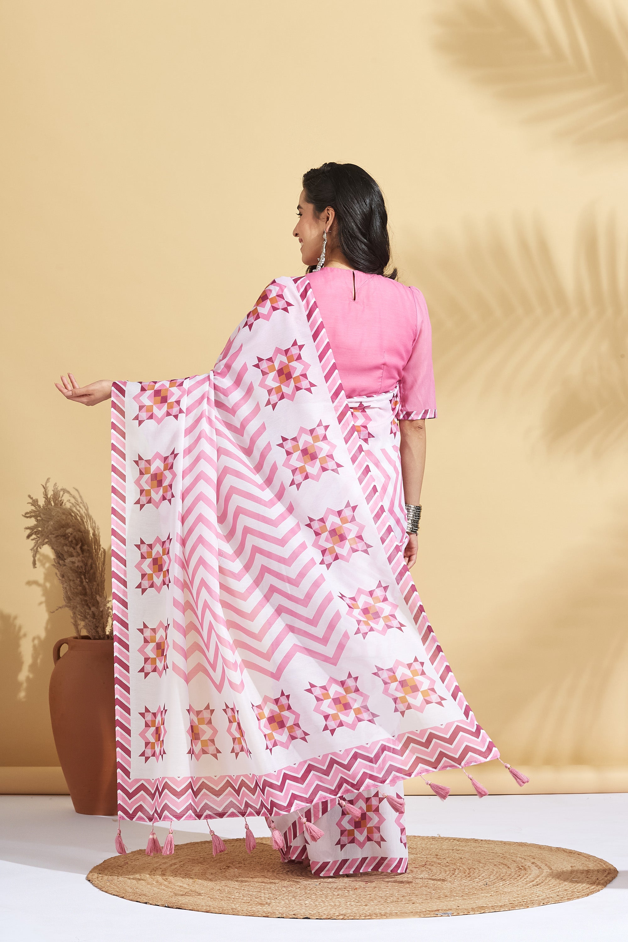 Digital Chevron Print Soft Art Cotton  Saree