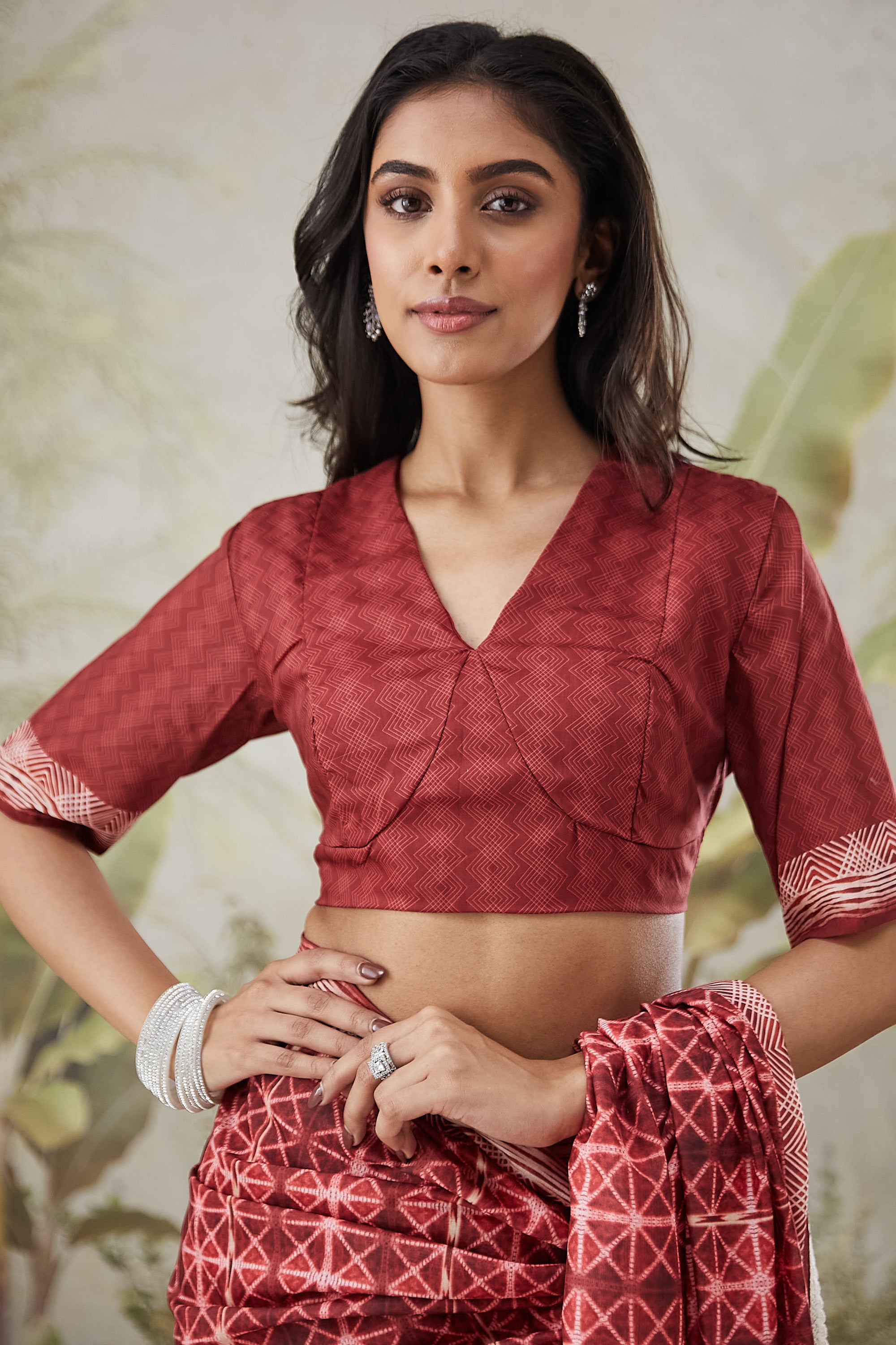 Geometric Prints Lace Border Saree