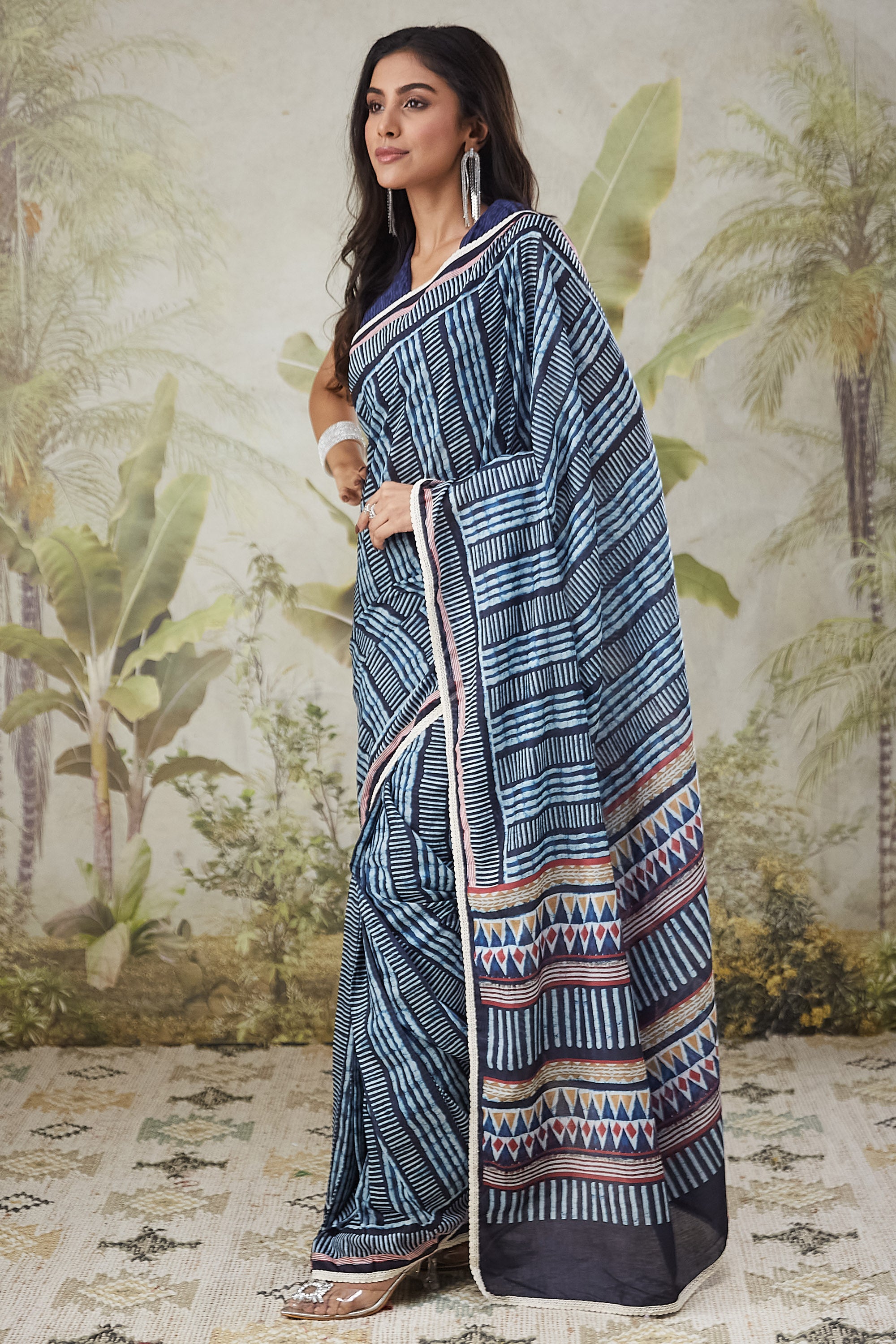 Strips Print Lace Border Ready To Wear Saree