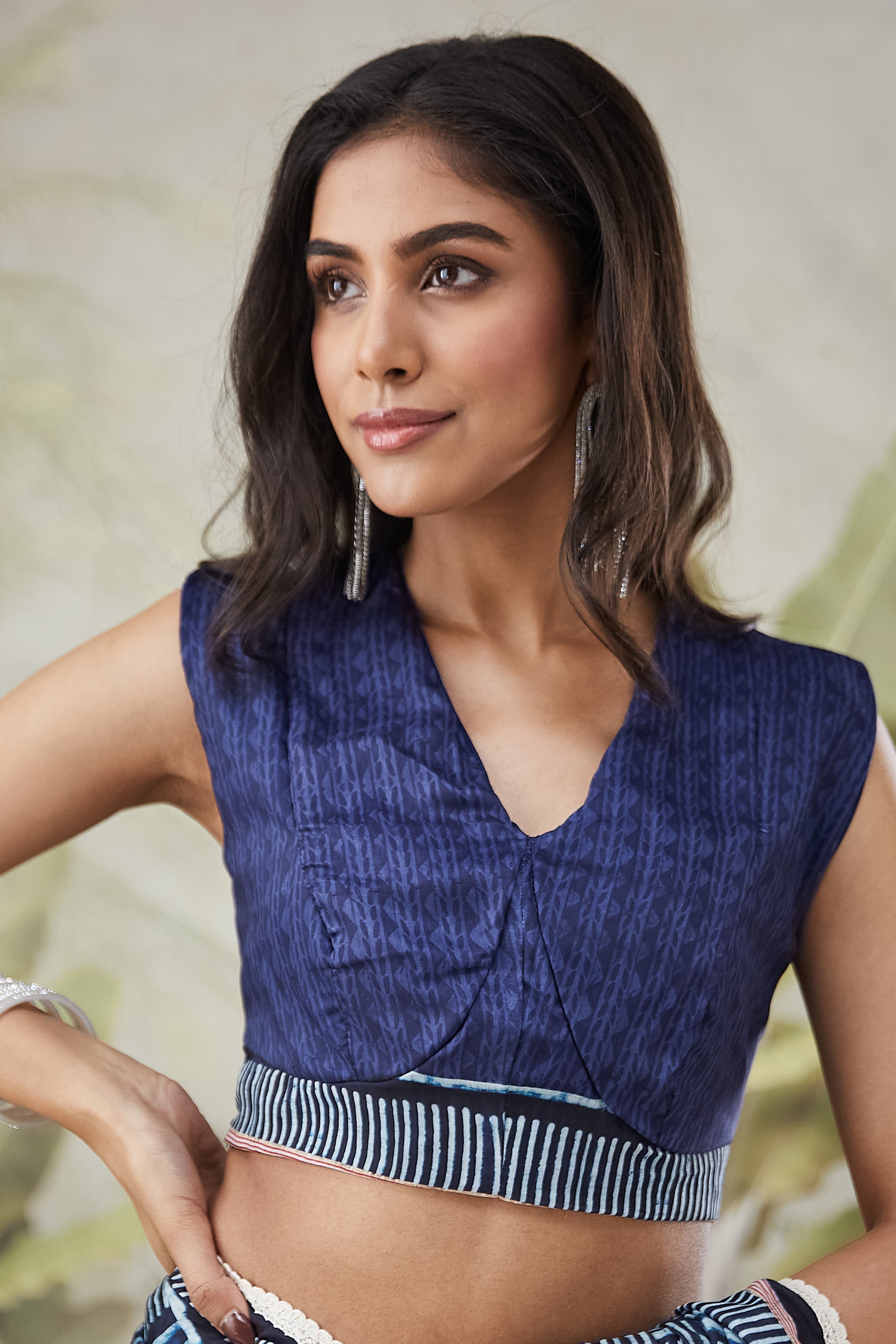 Strips Print Lace Border Ready To Wear Saree