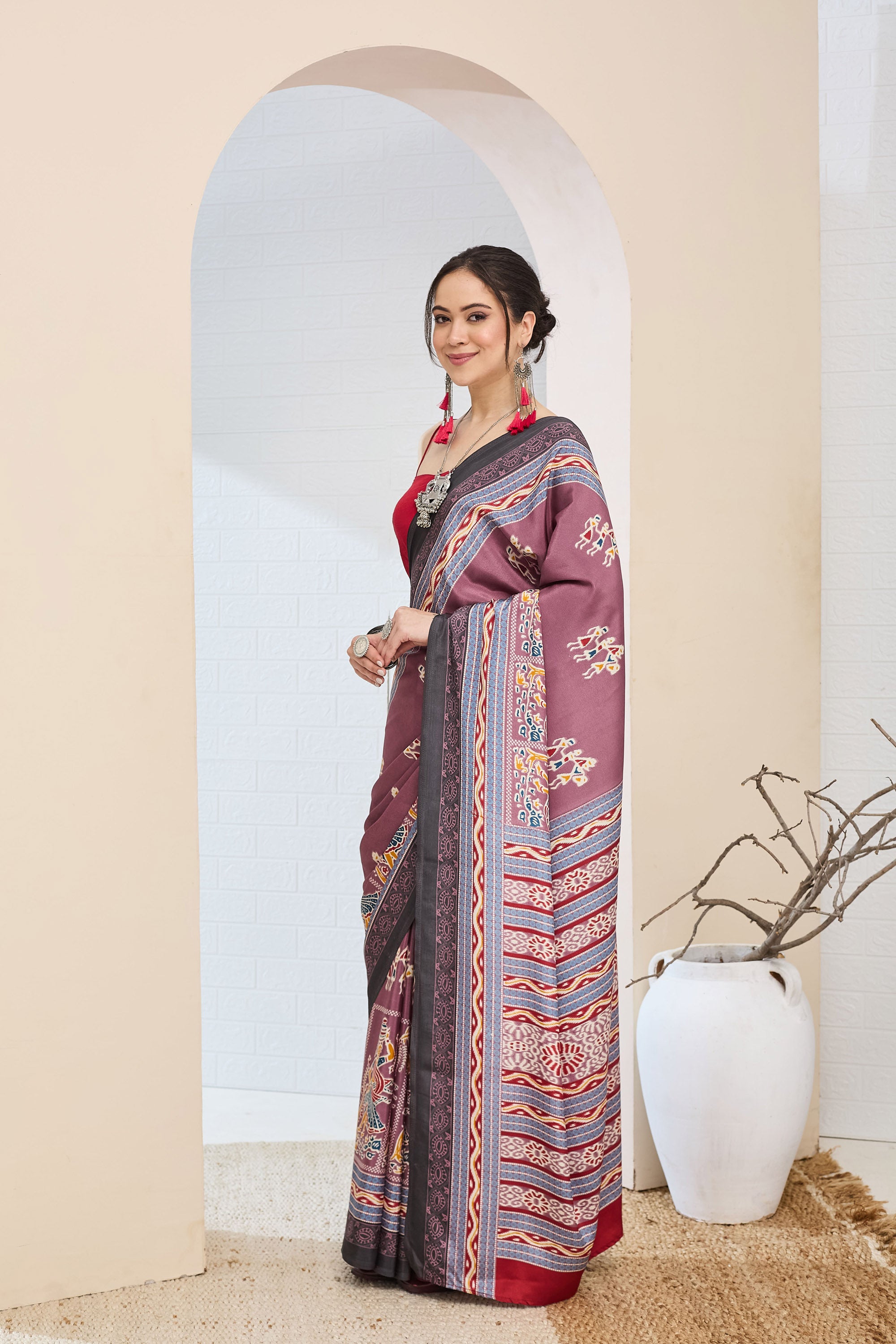 Purple Warli Printed Silk Blend Ready To Wear Saree