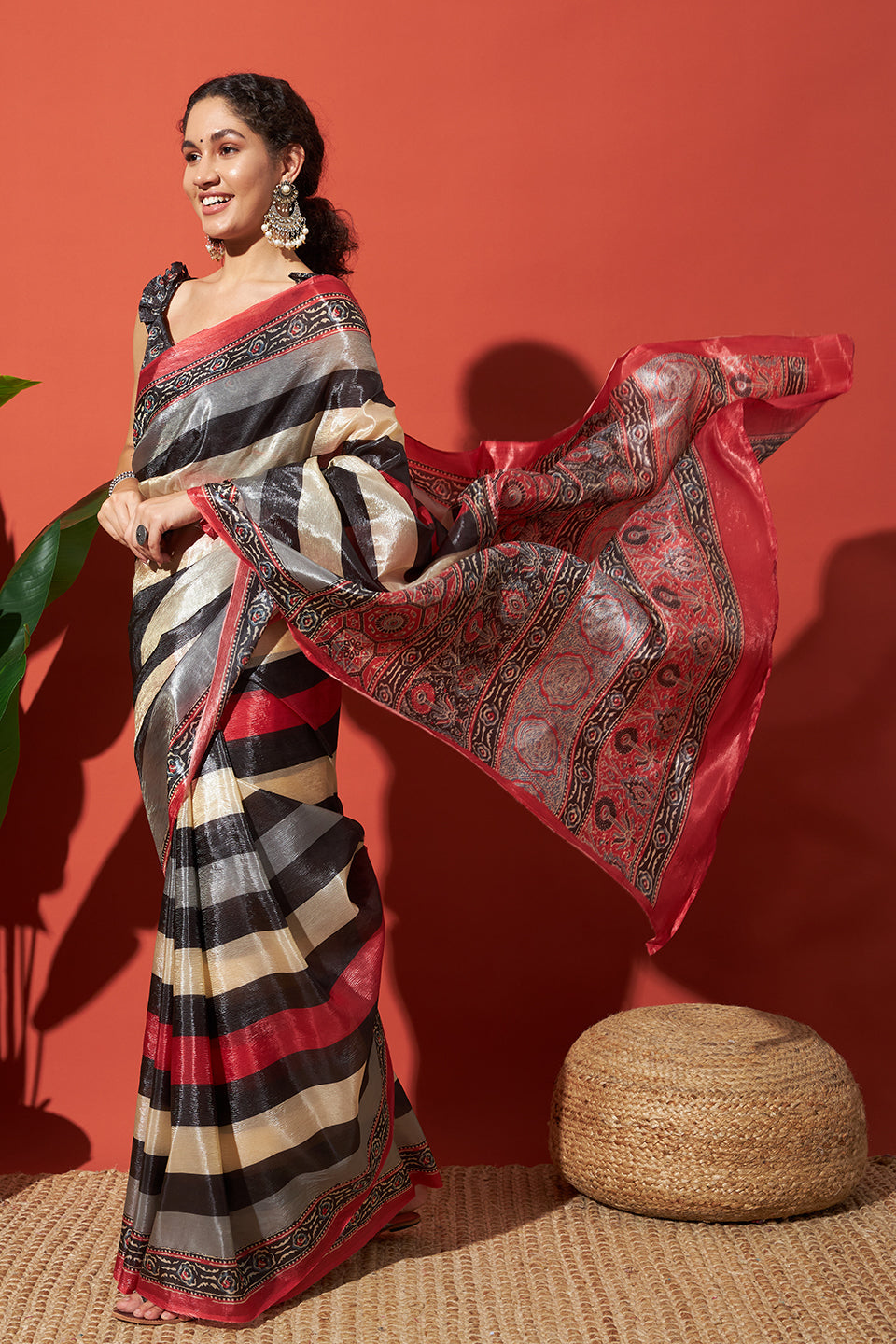 RACHNA Striped Tissue Ready to wear Saree