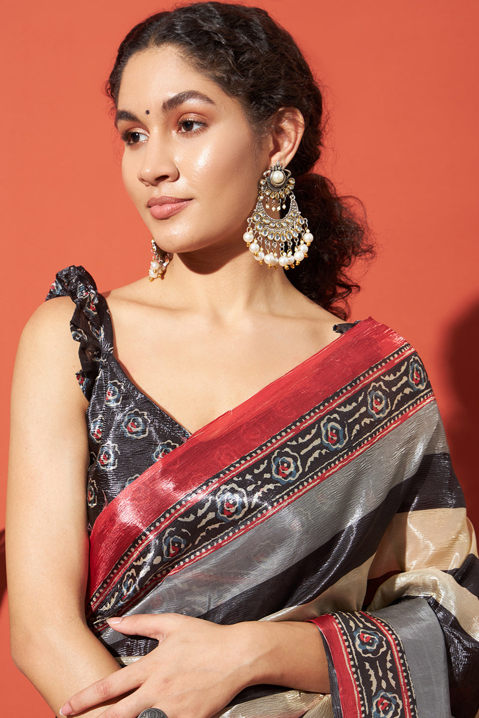 RACHNA Striped Tissue Ready to wear Saree