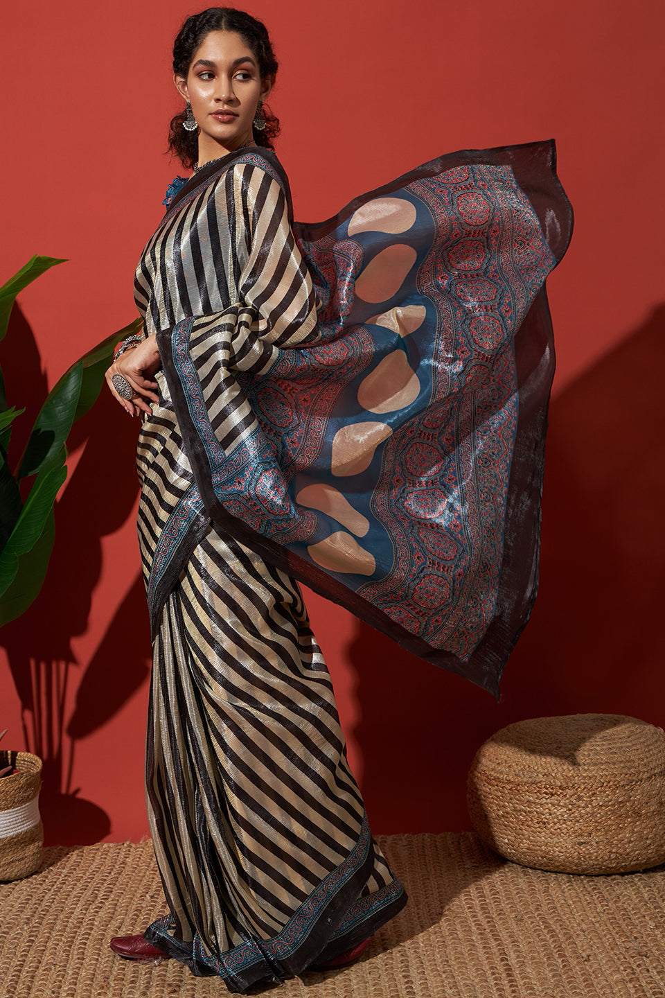 Stripe Prints Crush Gold Tissue Saree