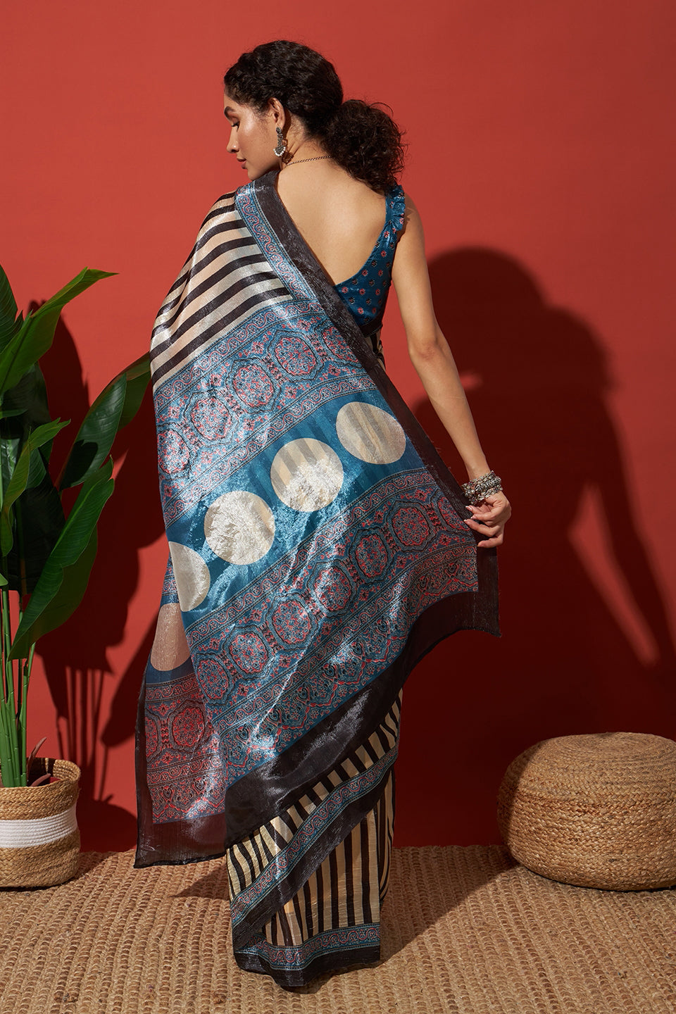 Stripe Prints Crush Gold Tissue Saree