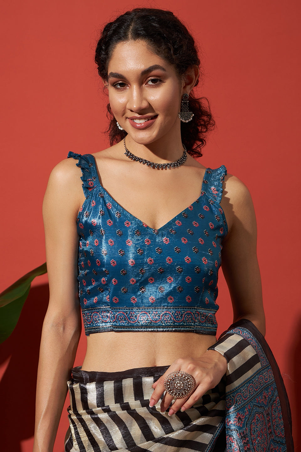 Stripe Prints Crush Gold Tissue Saree