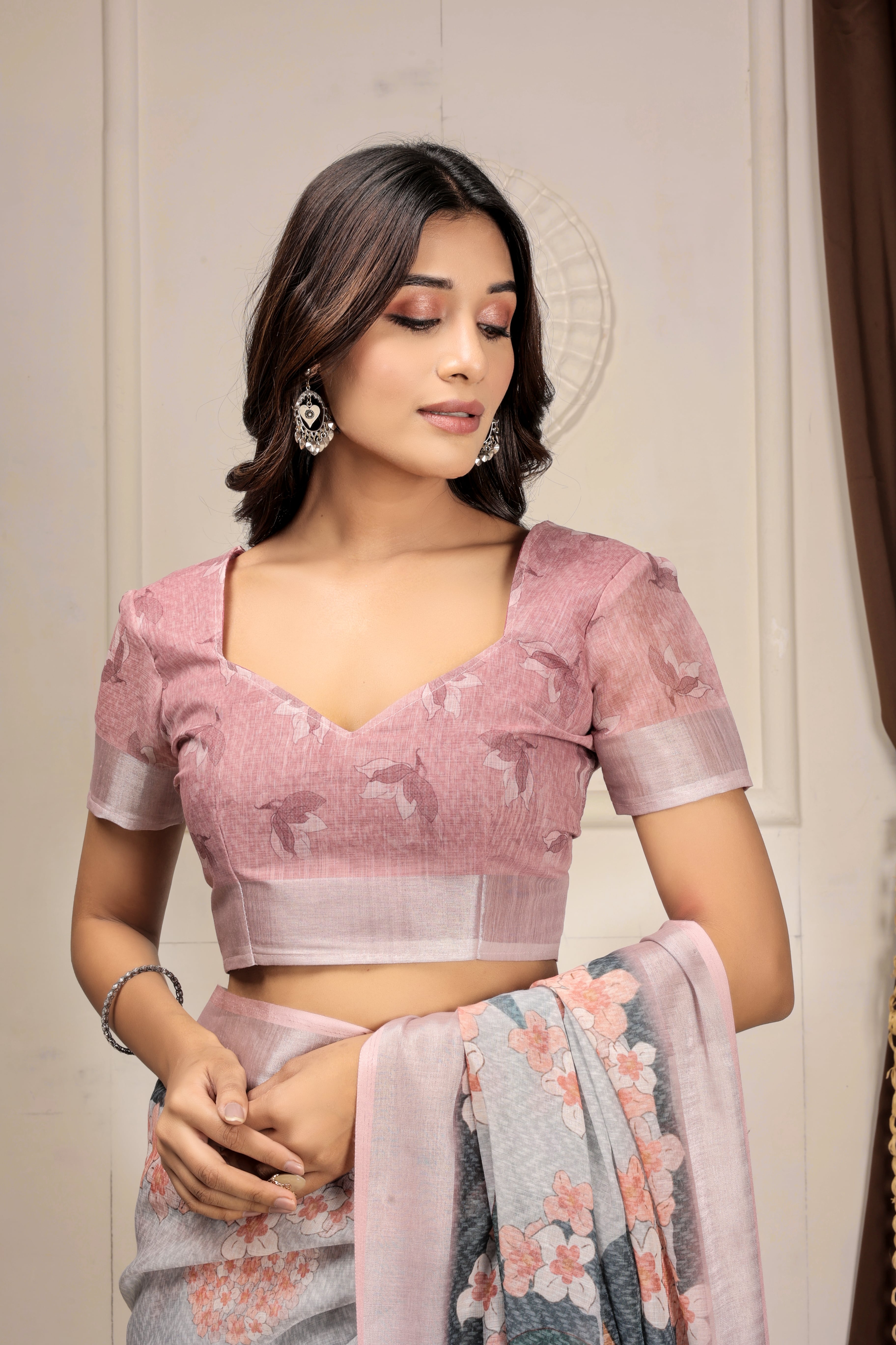 Digital Printed Linen Blend Saree with Zari Border