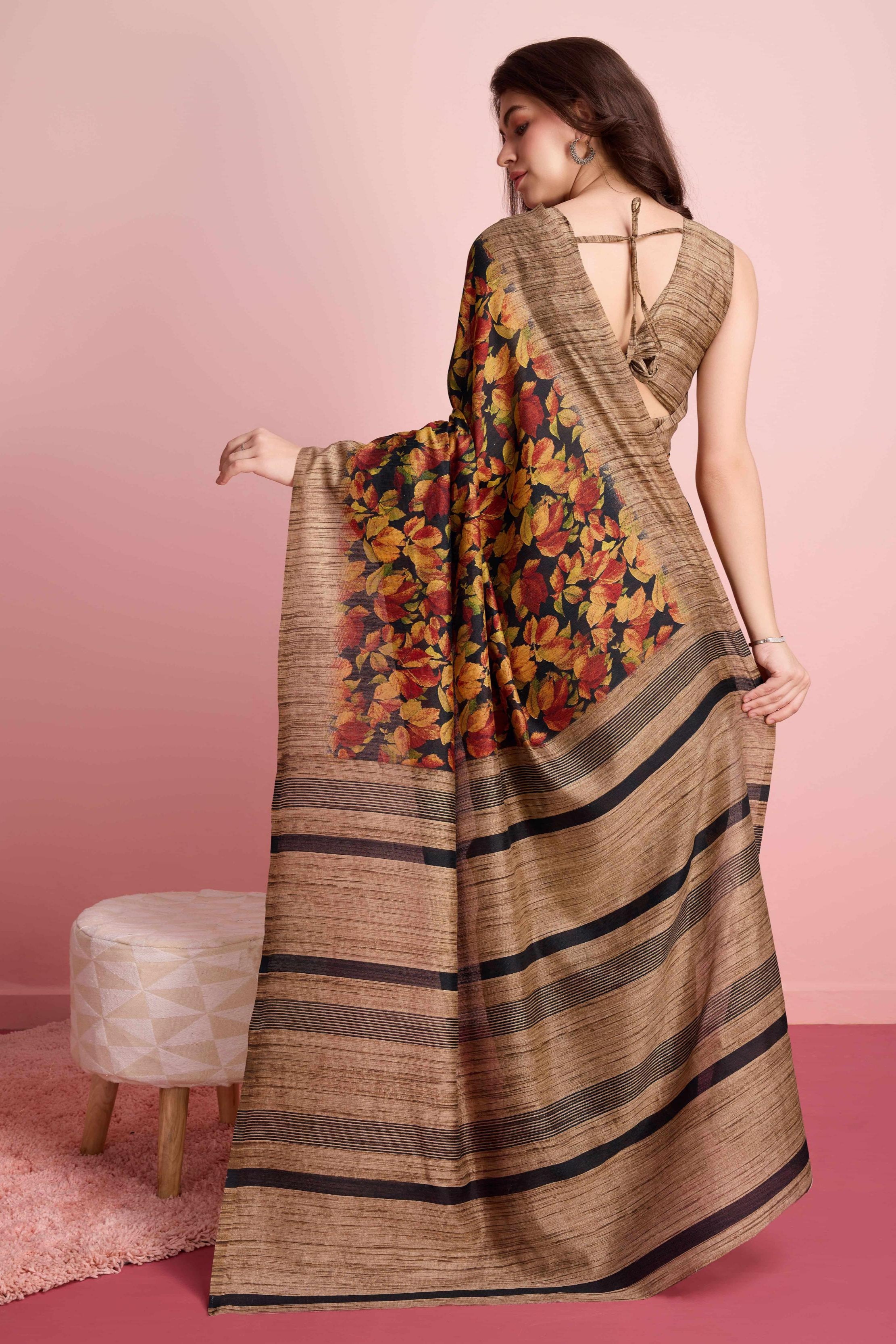 Abstract Floral Prints Cotton Silk Saree