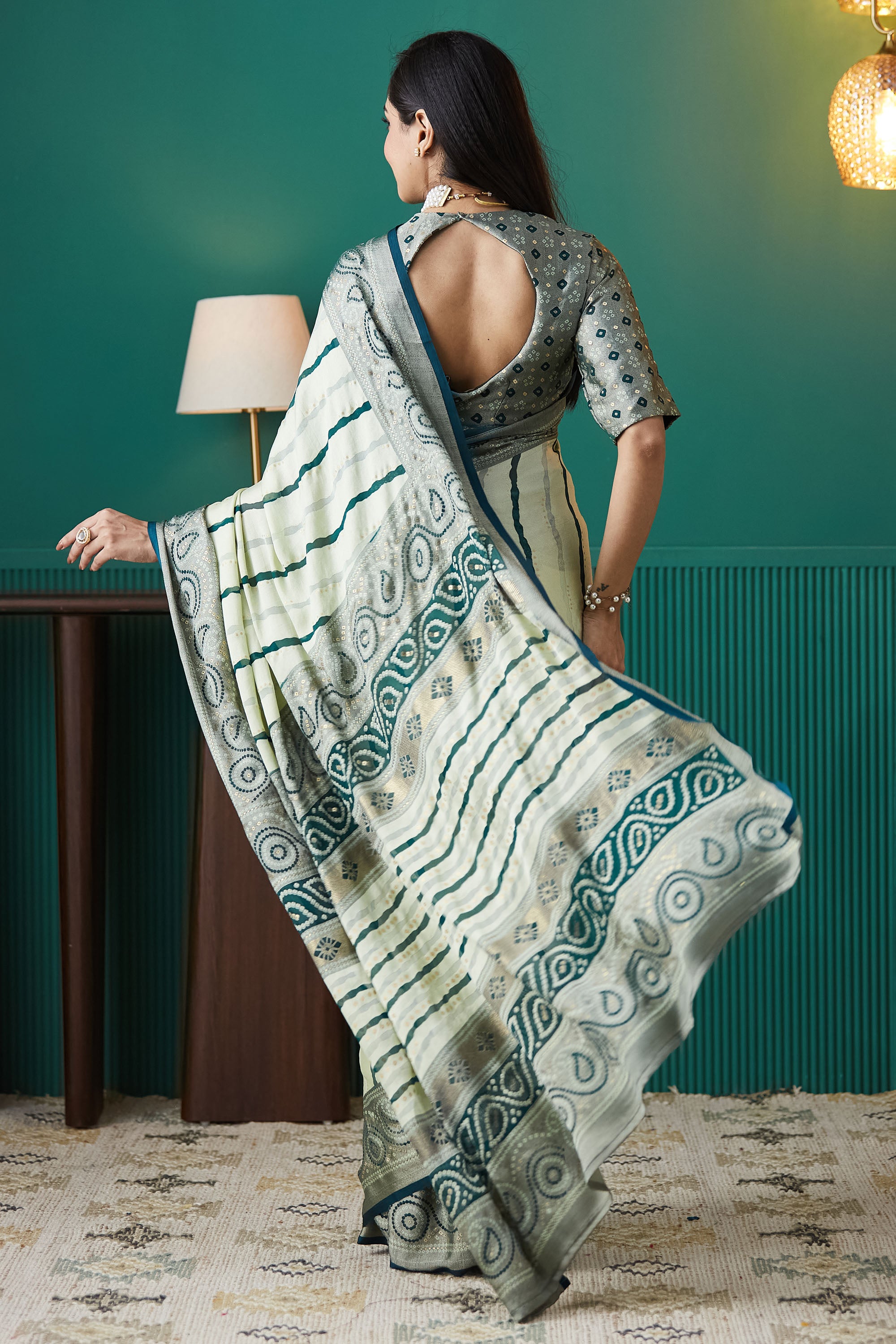 Leheriya Printed Moss Brasso Saree With Foil Print Border