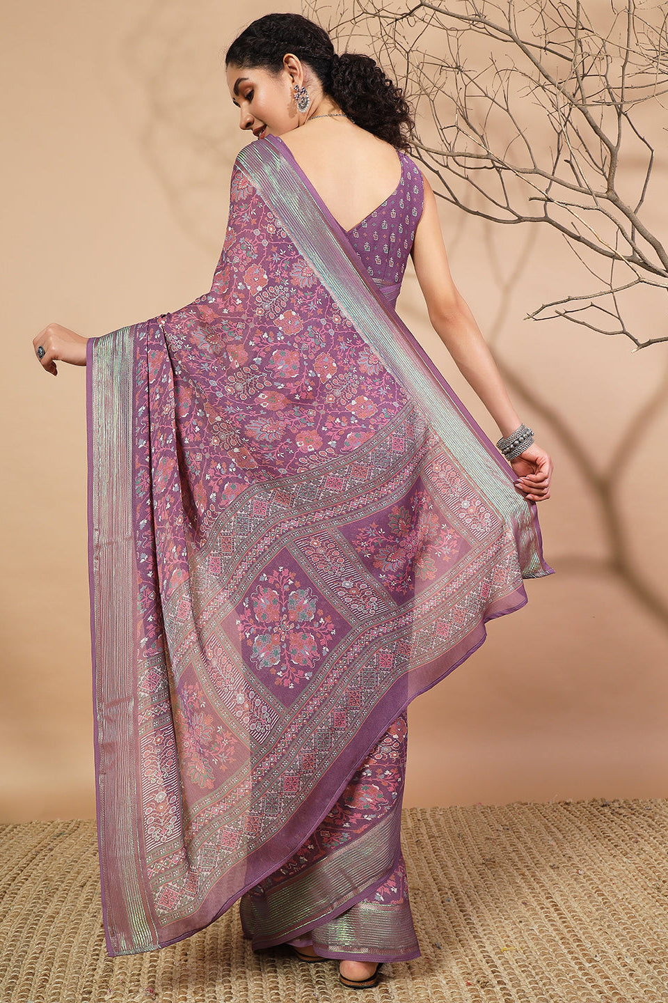 RACHNA Floral Poly Georgette Ready to Wear  Saree