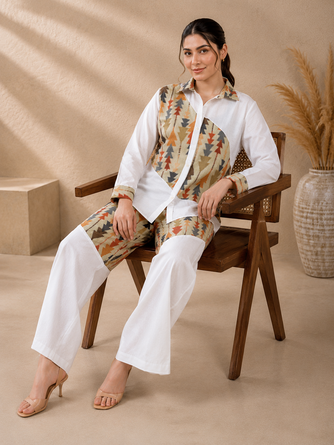 Pista Color Geometric Print Linen Co-Ord Set For Women