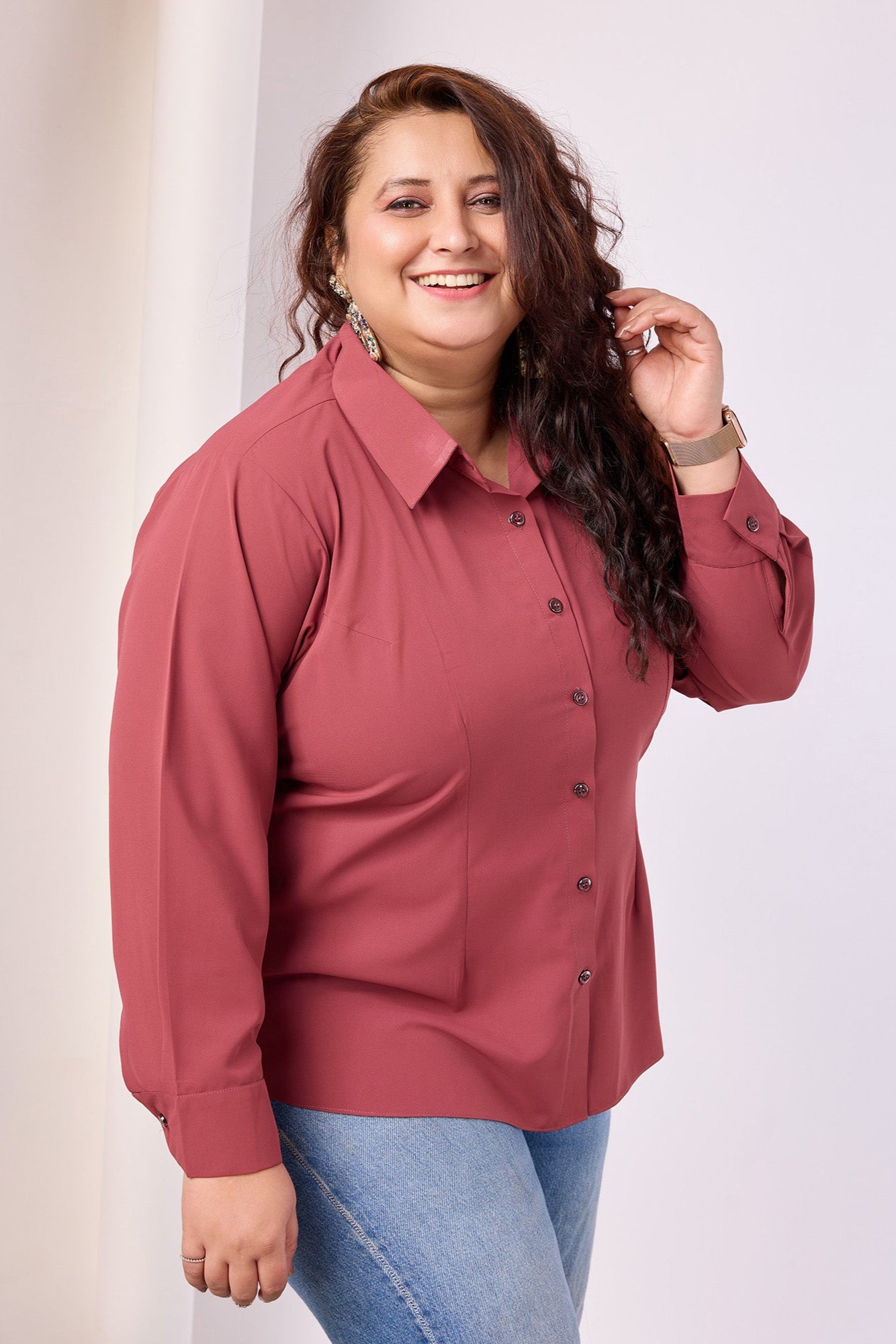 Classic Comfort Regular Collar Solid Georgette Shirt