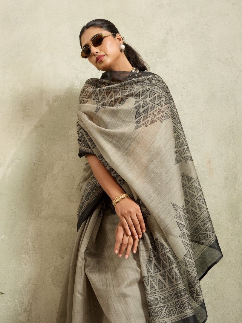 Black Digital Geometric Printed Cotton Blend Saree
