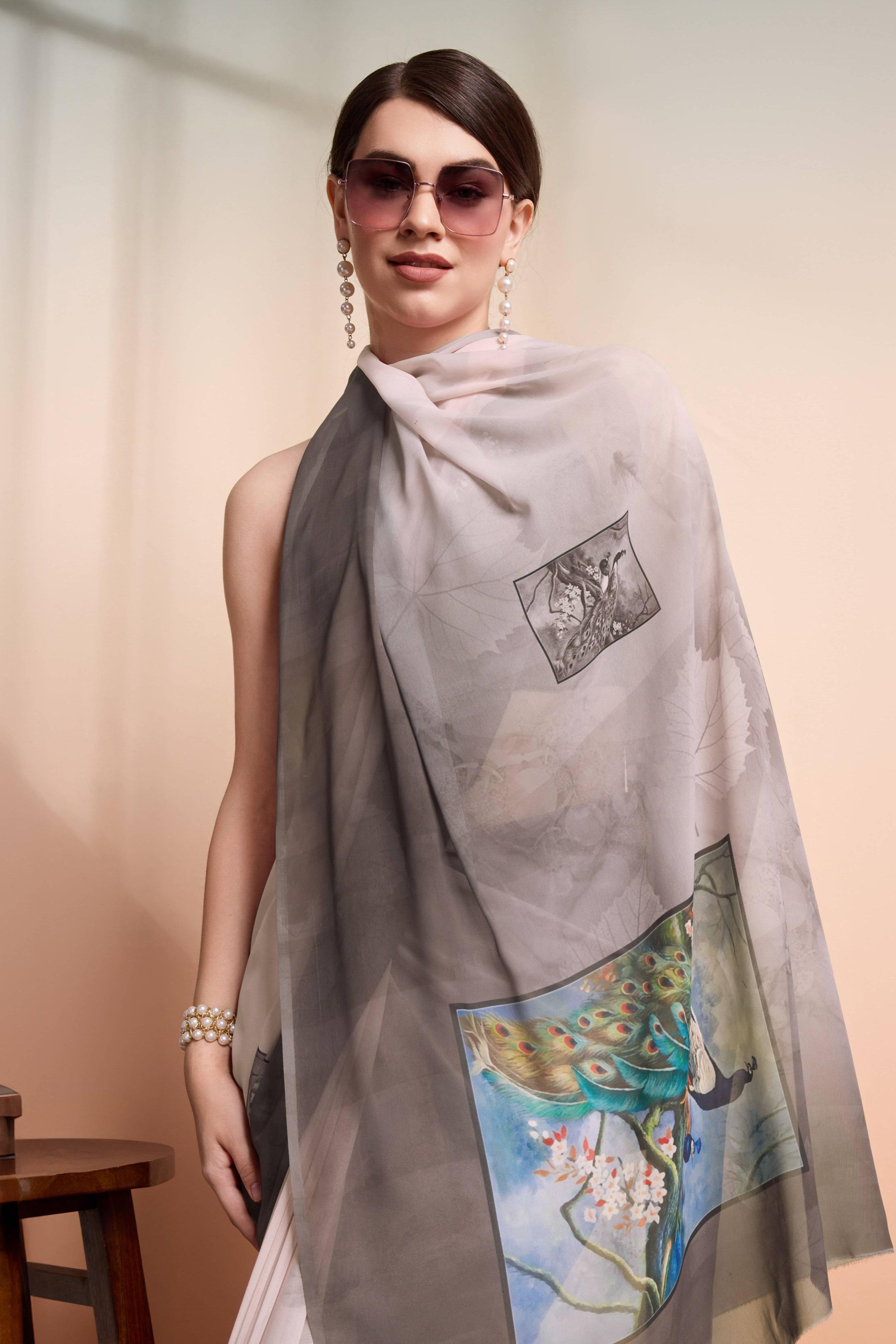 RACHNA Ethnic Motifs Pure Georgette  Saree