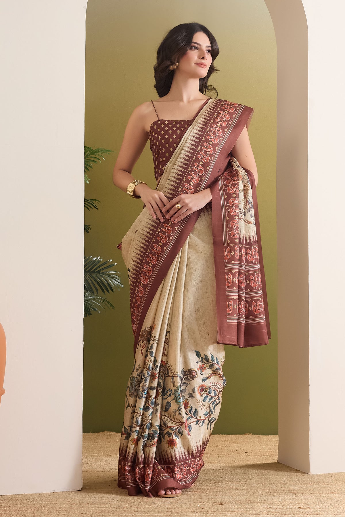 Cream Floral Printed Silk Blend Party Wear Saree