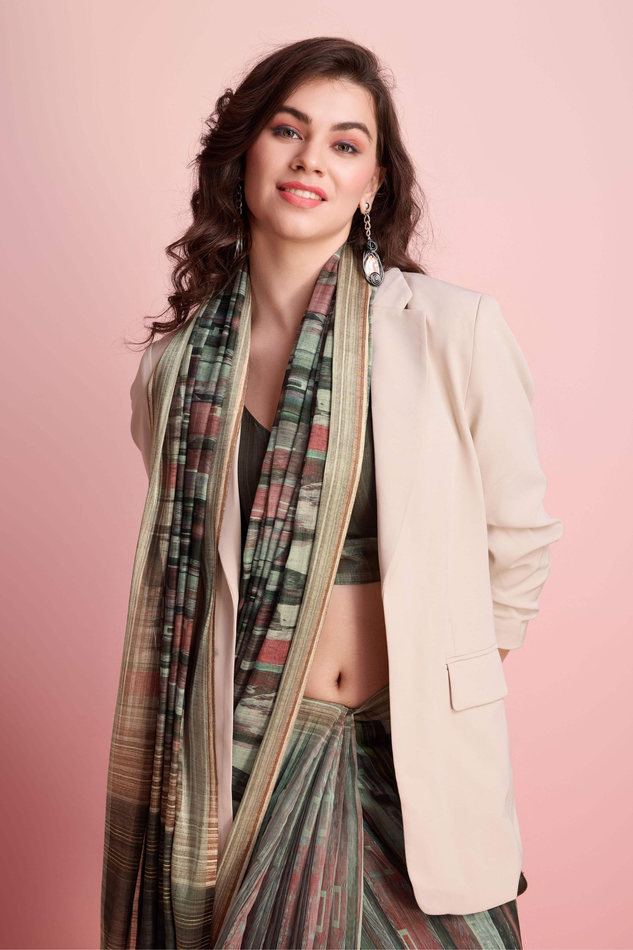 RACHNA Abstract Printed  Ready to Wear Saree
