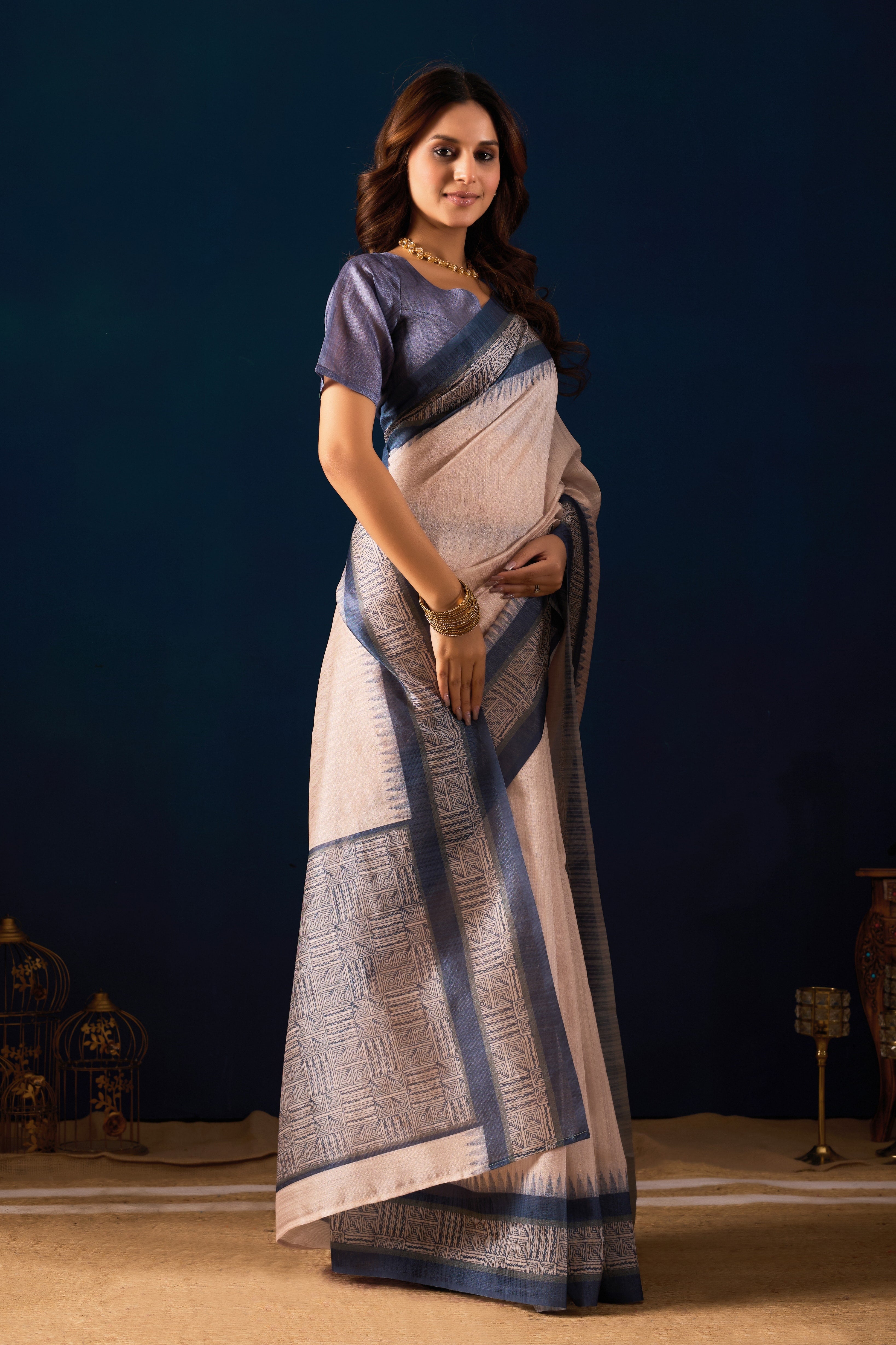 Cream Linen Saree with Mauve Zari Border & Geometric Pallu