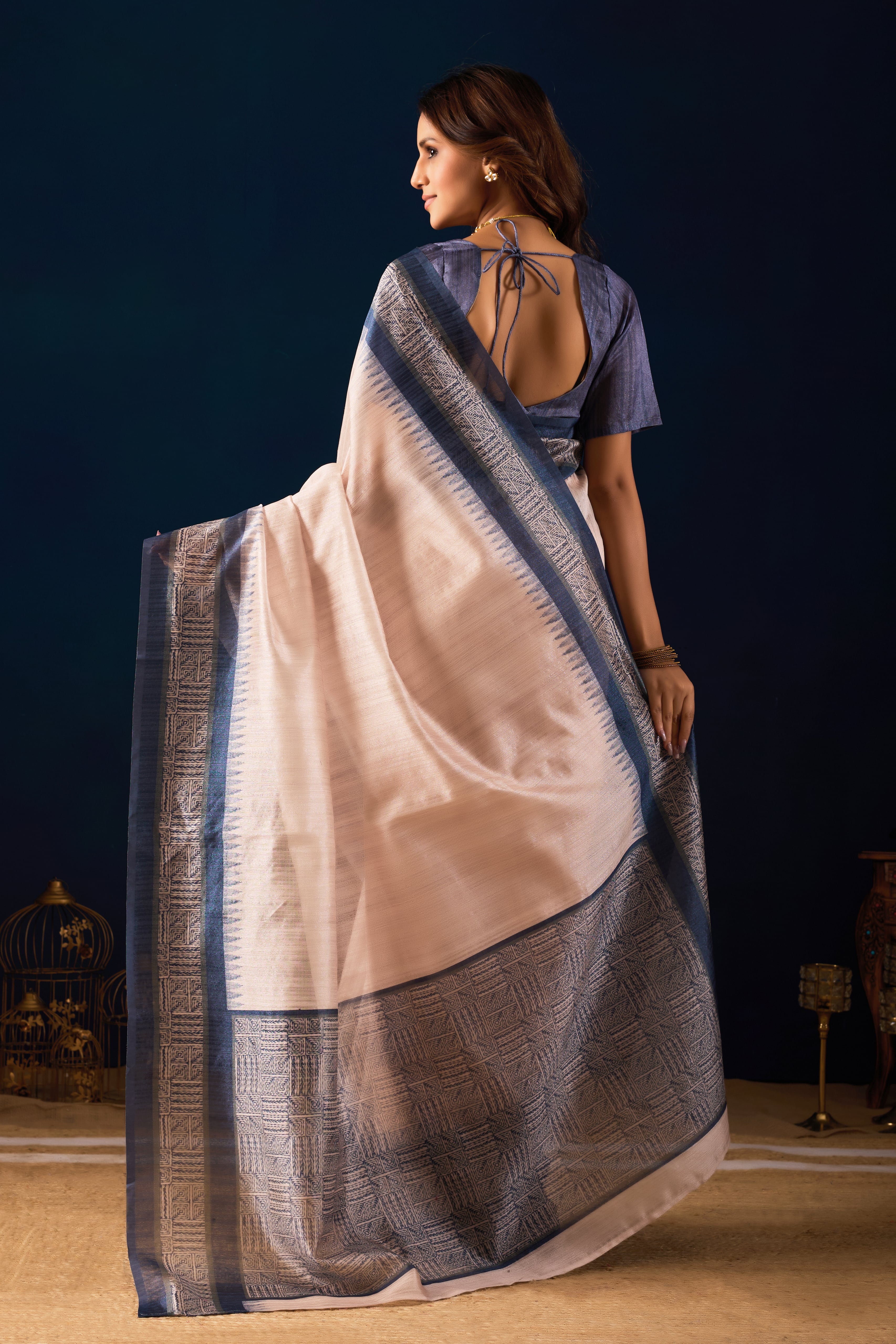 Cream Linen Saree with Mauve Zari Border & Geometric Pallu