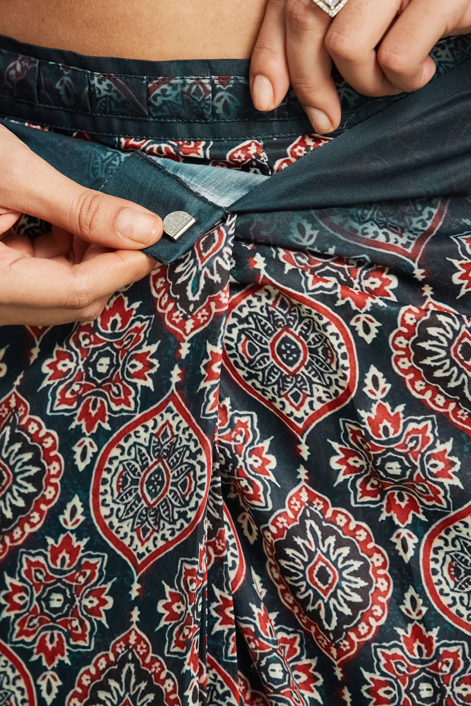Ajrakh Printed Muslin Cotton Ready To Wear Pocket Saree