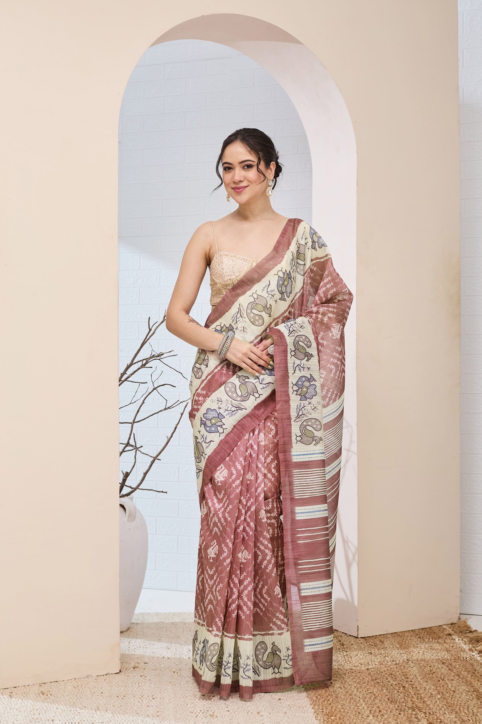 Pink Geometric Printed Silk Blend Ready To Wear Saree