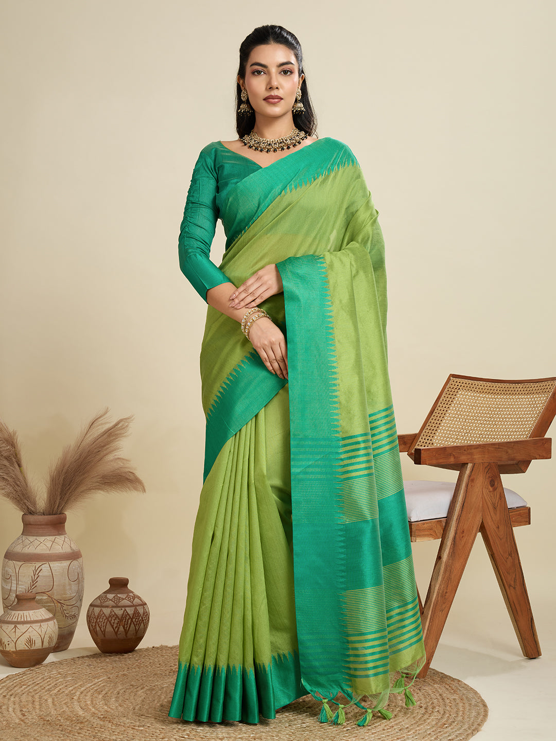 Parrot Green Raw Silk Temple Border Traditional Silk Saree