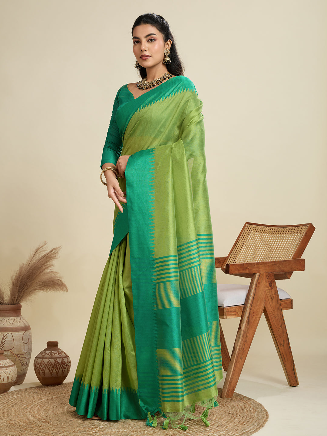 Parrot Green Raw Silk Temple Border Traditional Silk Saree