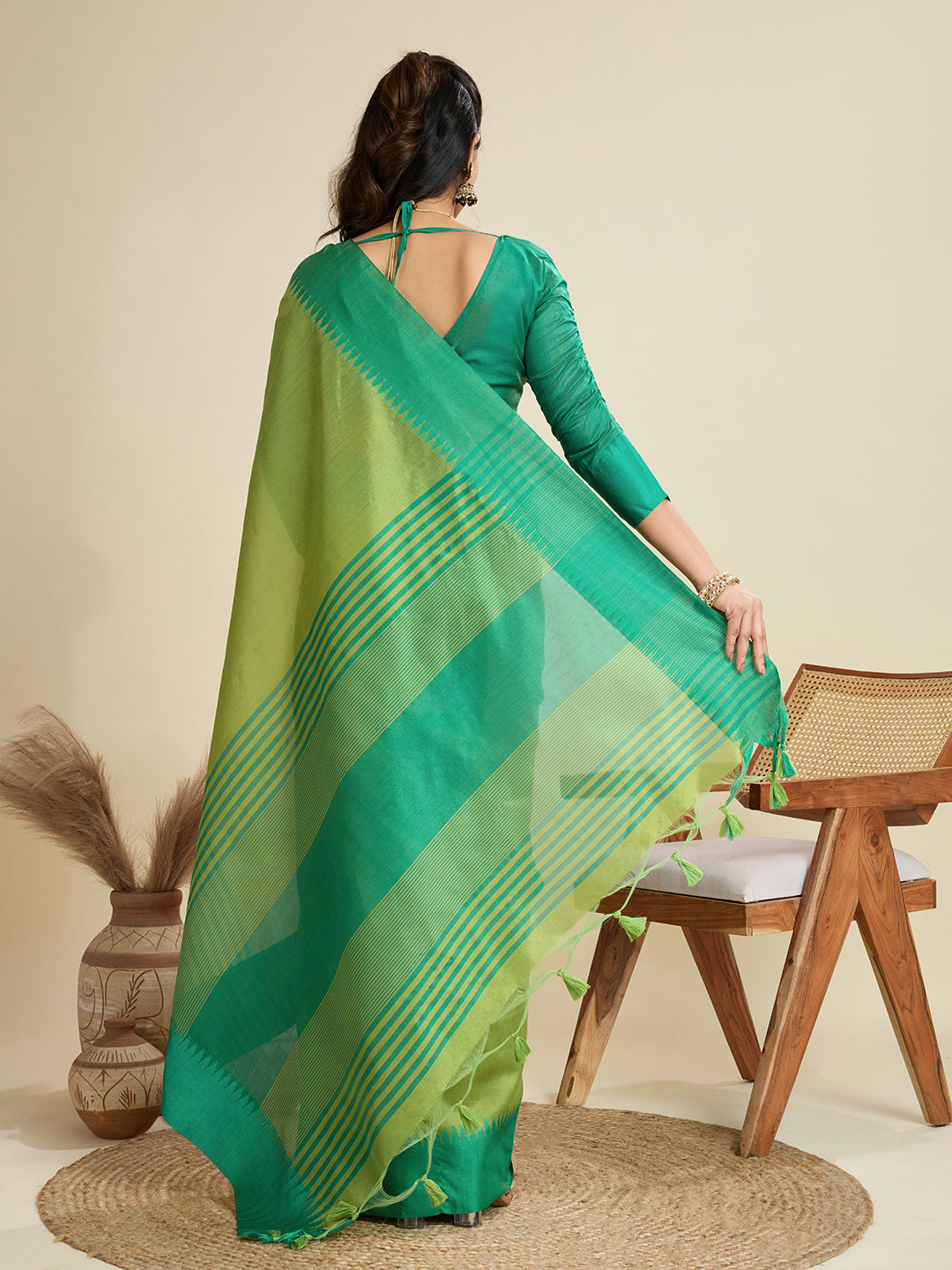 Parrot Green Raw Silk Temple Border Traditional Silk Saree