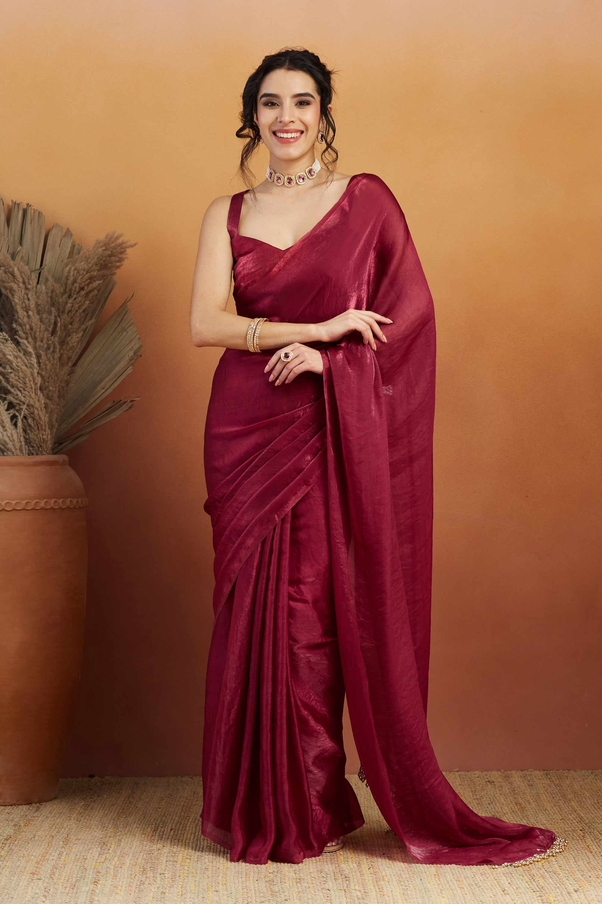 Hanging Tassels Lace Work Solid Fandy Red Saree