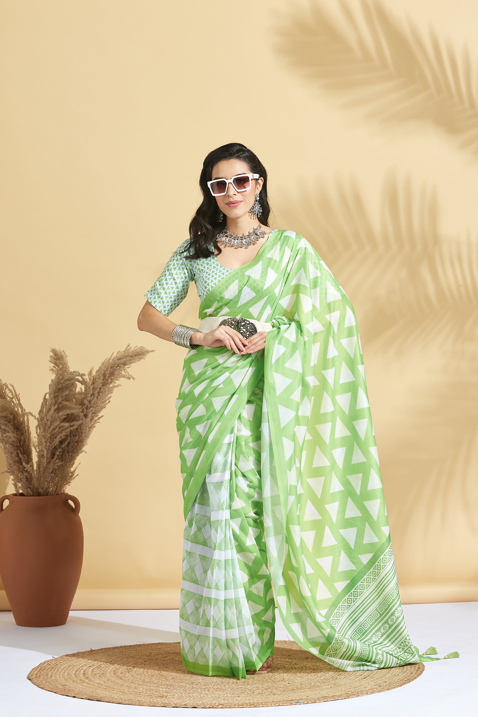 Digital Geometric Sketch Print Mulmul Cotton Ready to Wear Saree