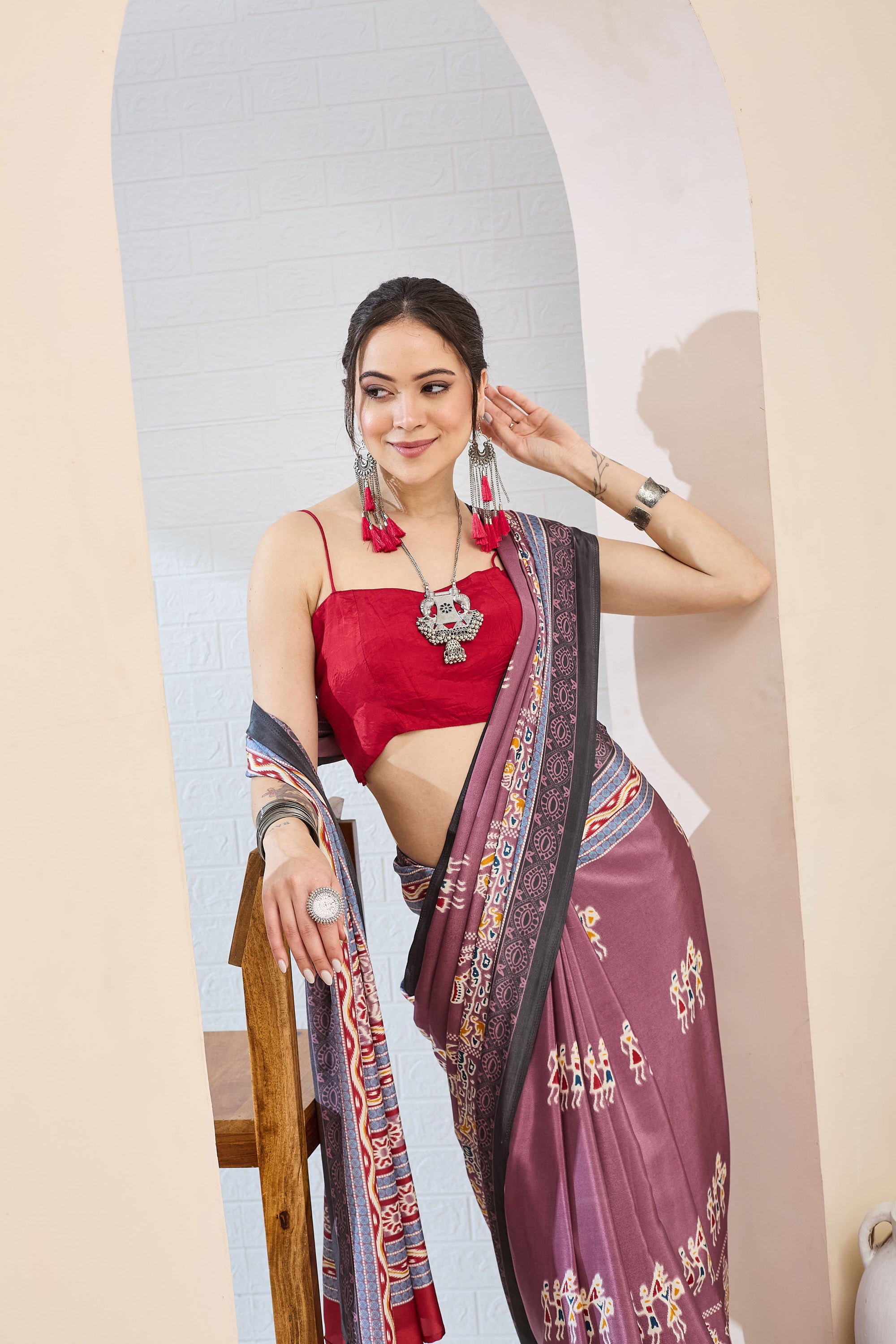 Purple Warli Printed Silk Blend Ready To Wear Saree